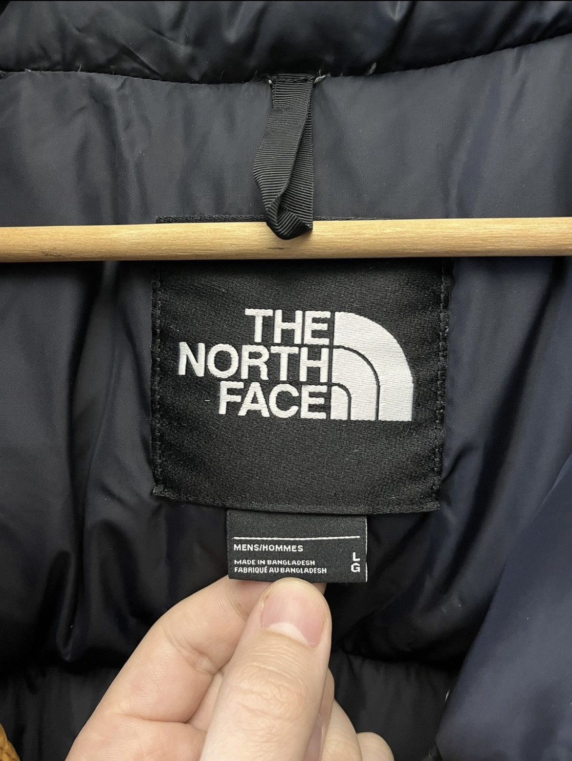 The North Face Vintage The North Face 700 Nuptse Jacket Size US L / EU 52-54 / 3 - 4 Thumbnail