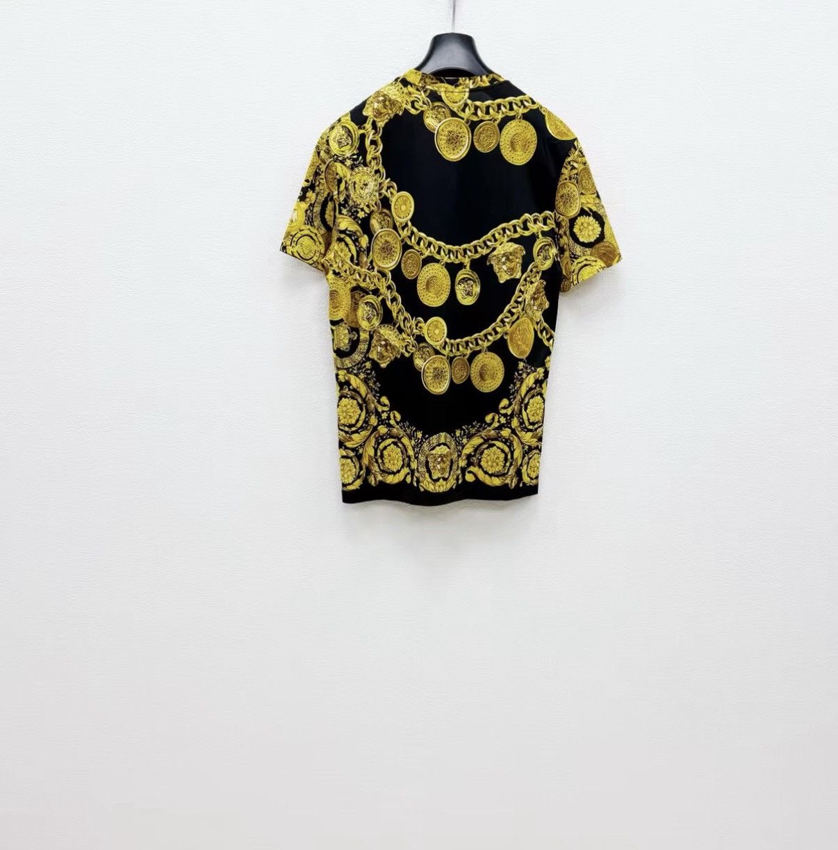Versace VERSACE 100% Cotton Short Sleeve T-shirt J30 Size US L / EU 52-54 / 3 - 4 Thumbnail