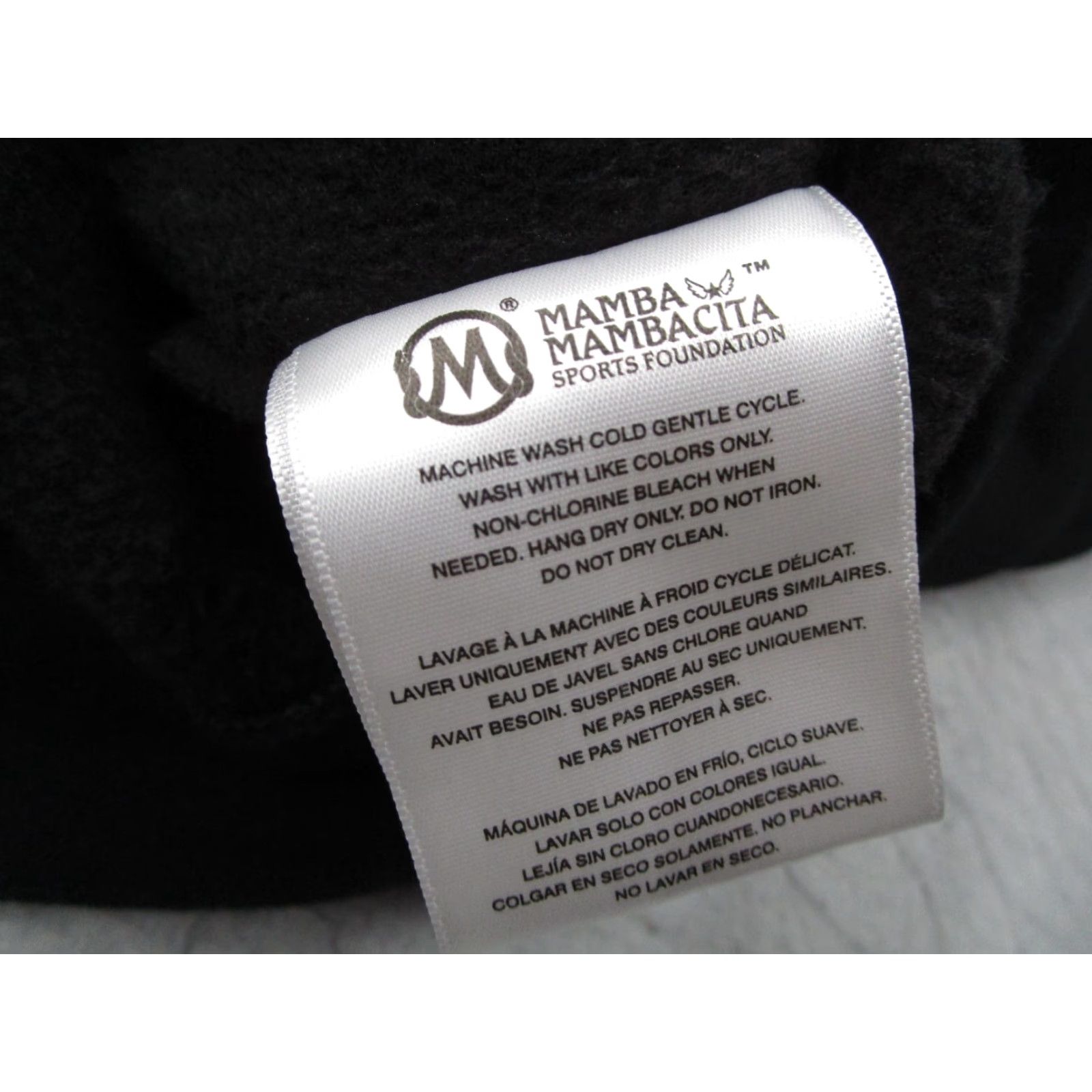 Vintage Mamba & Mambacita Sweatshirt Mens Large Black Matte Logo Crew Neck Pullover Fleece Size US L / EU 52-54 / 3 - 7 Thumbnail