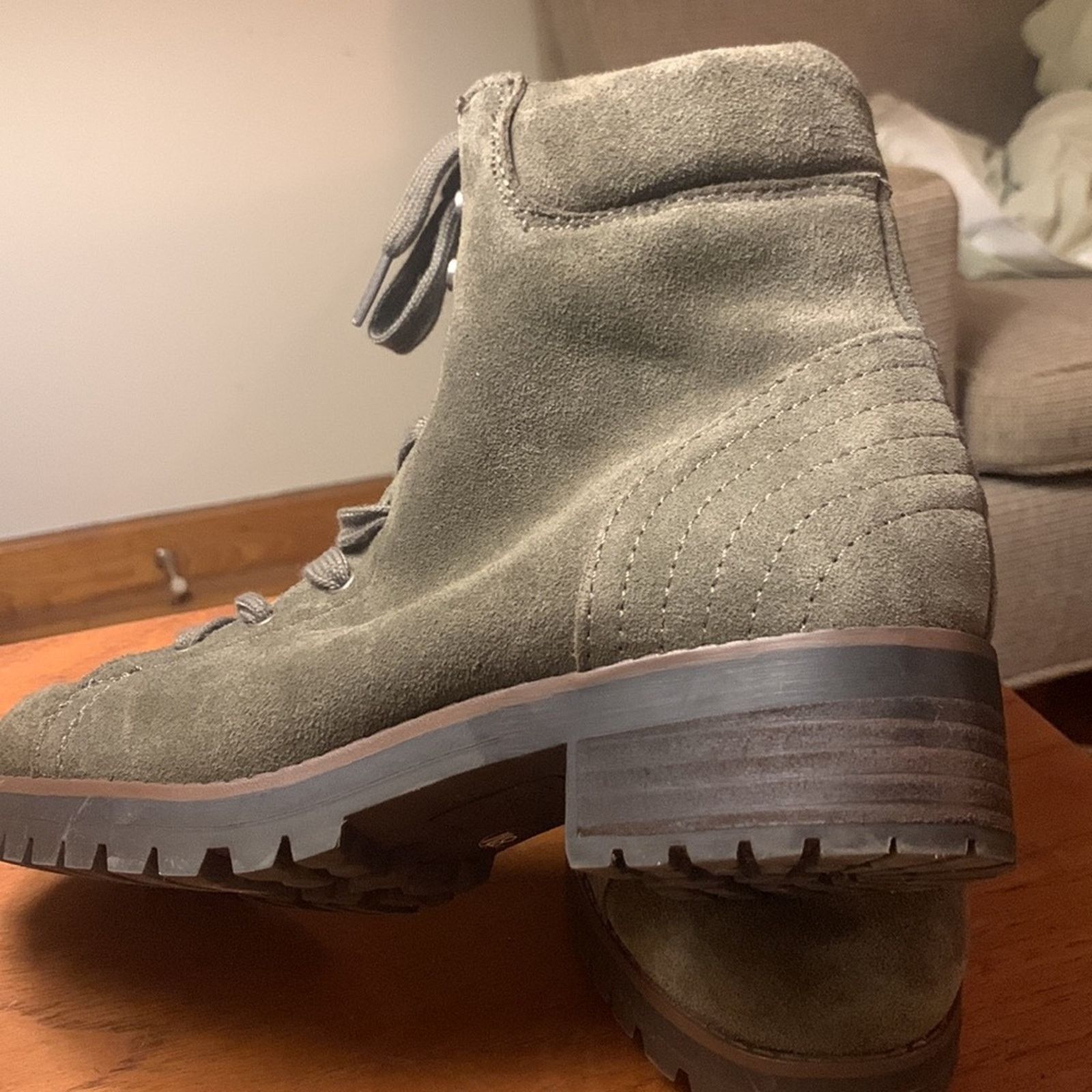 Vintage Crown Vintage rugged lace up boots lug soles otter Size US 8 / IT 38 - 6 Thumbnail