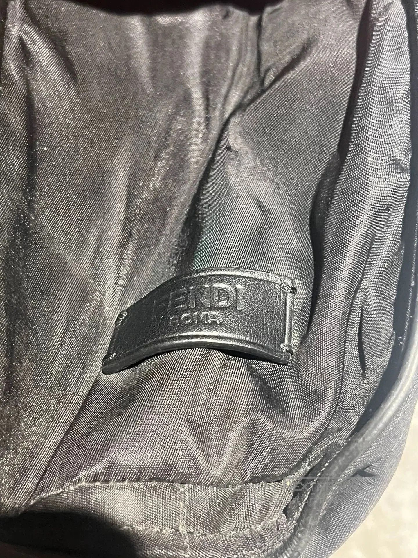 Fendi Fendi Tote Bag with Unique Features. Size ONE SIZE - 4 Thumbnail