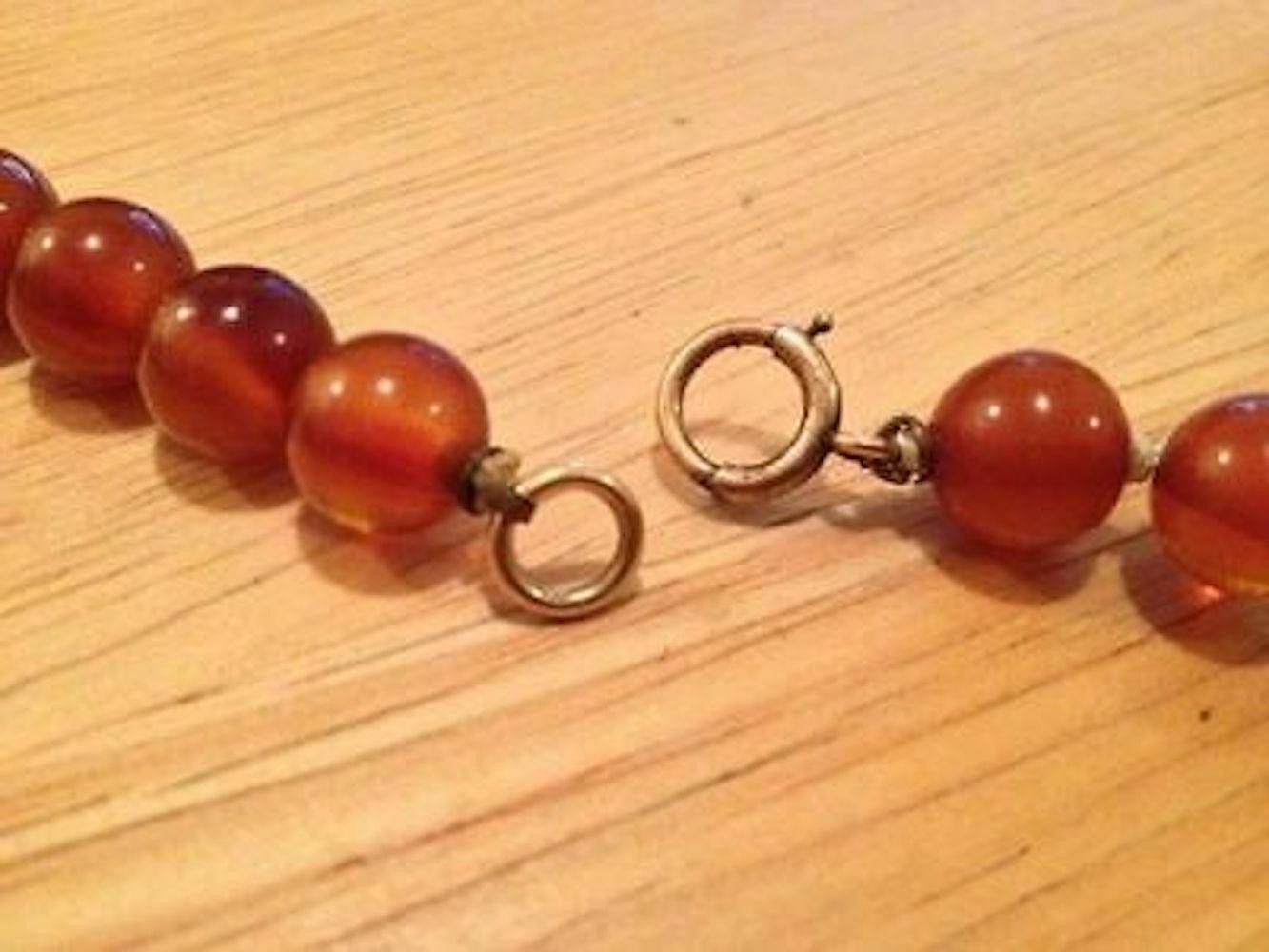 Designer Simulated Amber Bakelite Graduated Bead Necklace Size ONE SIZE - 4 Thumbnail