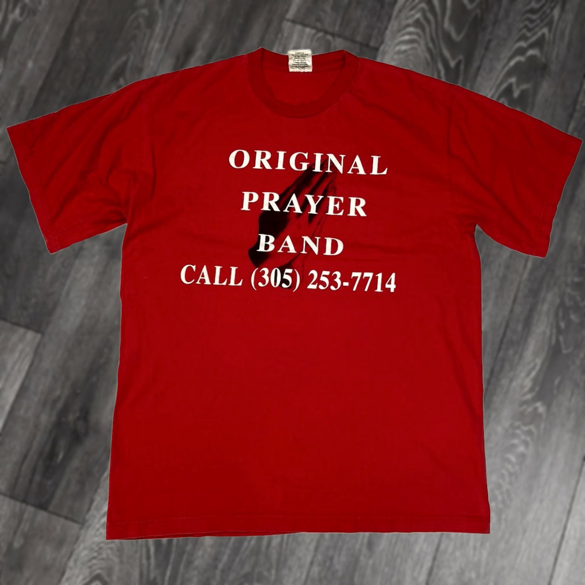 Vintage VINTAGE Prayer Band T-shirt Men XL Red 90s Graphic Print Size US XL / EU 56 / 4 - 1 Thumbnail