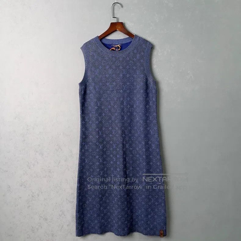 Louis Vuitton Louis Vuitton Cashmere wool blend full logo presbyopic dre Size L / US 10 / IT 46 - 1 Thumbnail