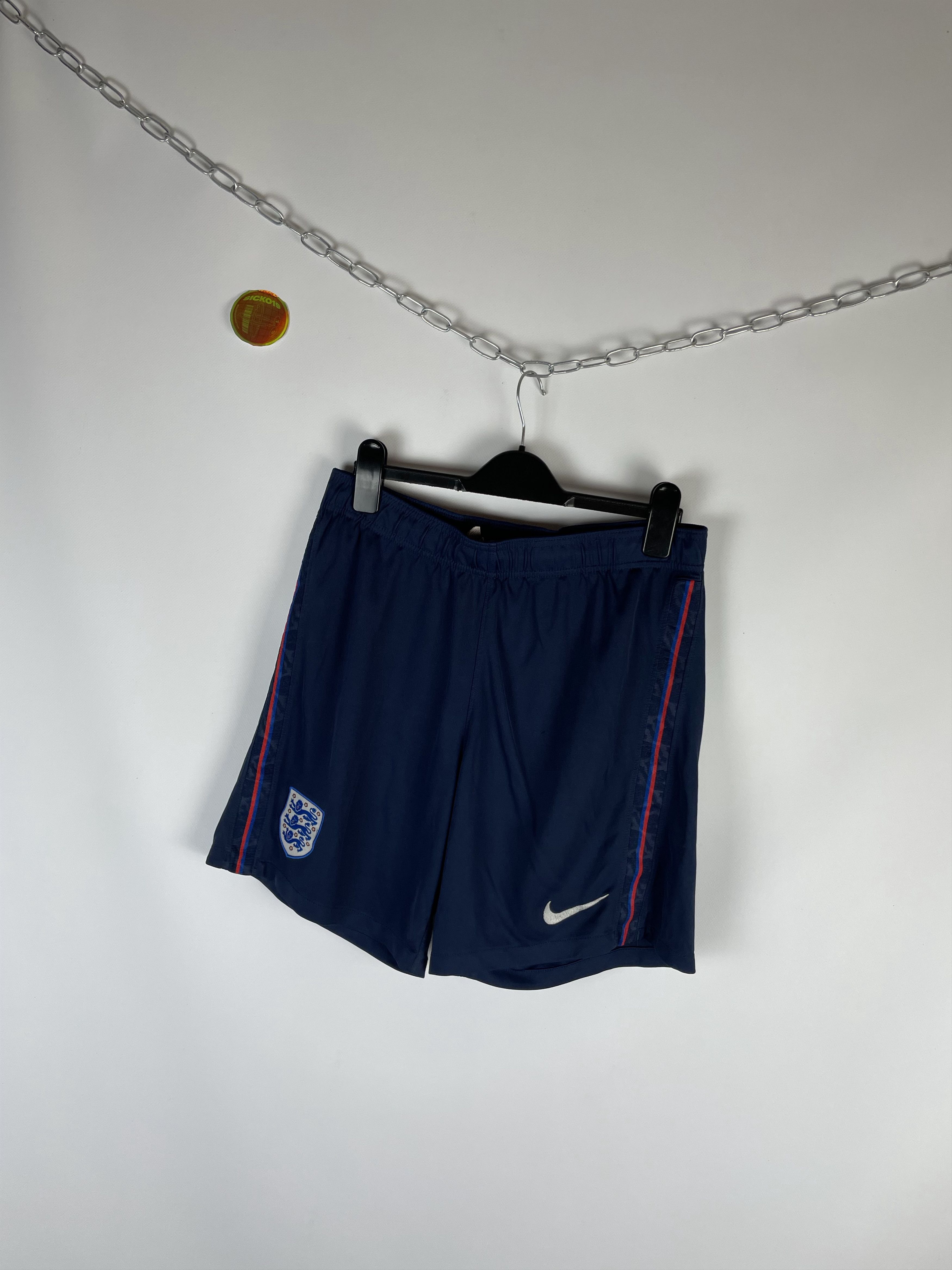 Nike Vintage Nike England Shorts Y2k Size US 34 / EU 50 - 2 Thumbnail