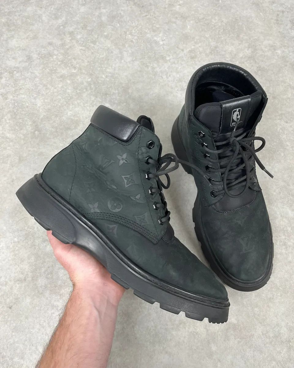 Louis Vuitton Louis Vuitton X NBA Black Leather Boots Size US 12.5 / EU 45-46 - 1 Thumbnail