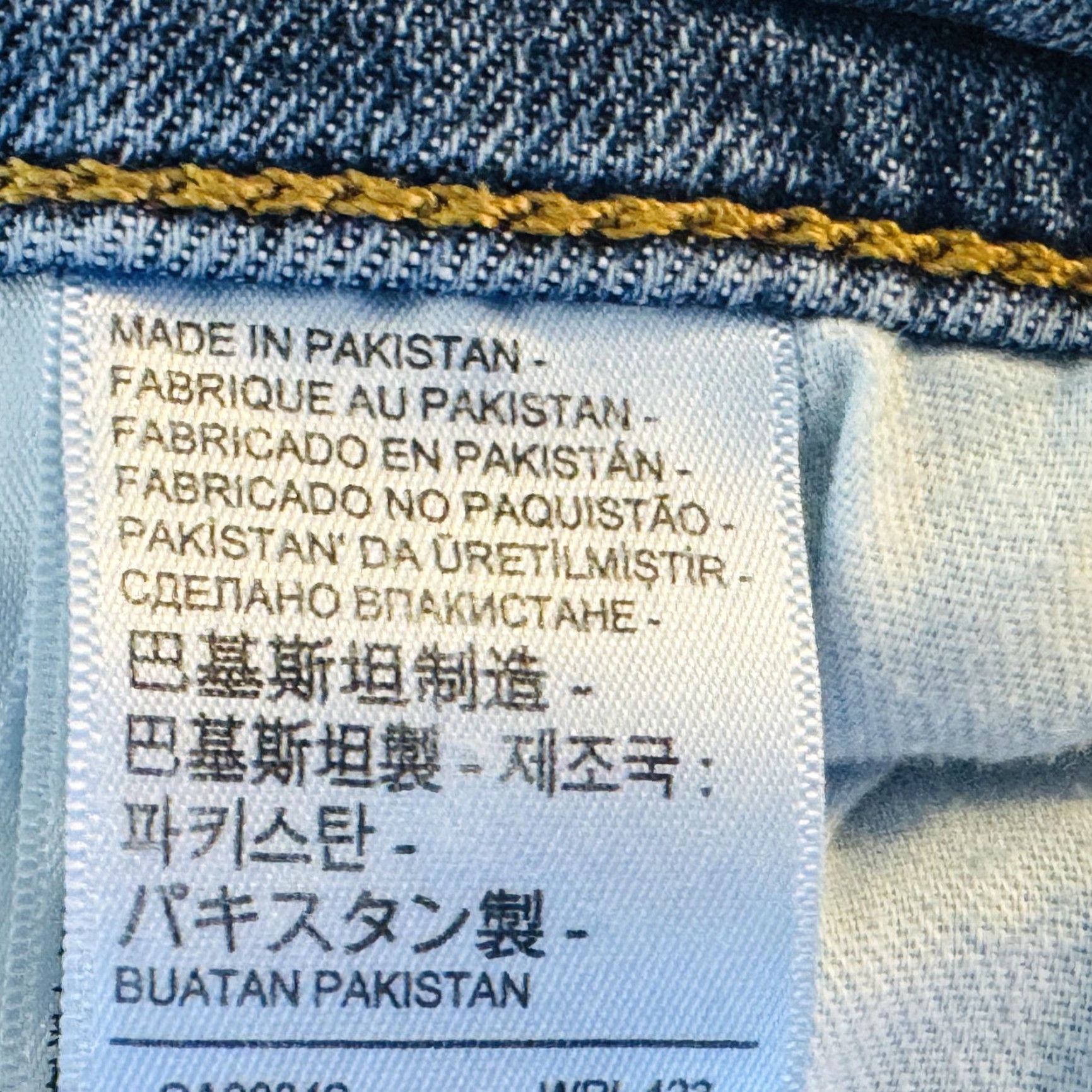 Levi's Levi's 511 Jeans Mens 34x32 Blue Light Wash Slim Tapered Stretch Denim Zip Fly Jeans Size US 34 / EU 50 - 6 Thumbnail