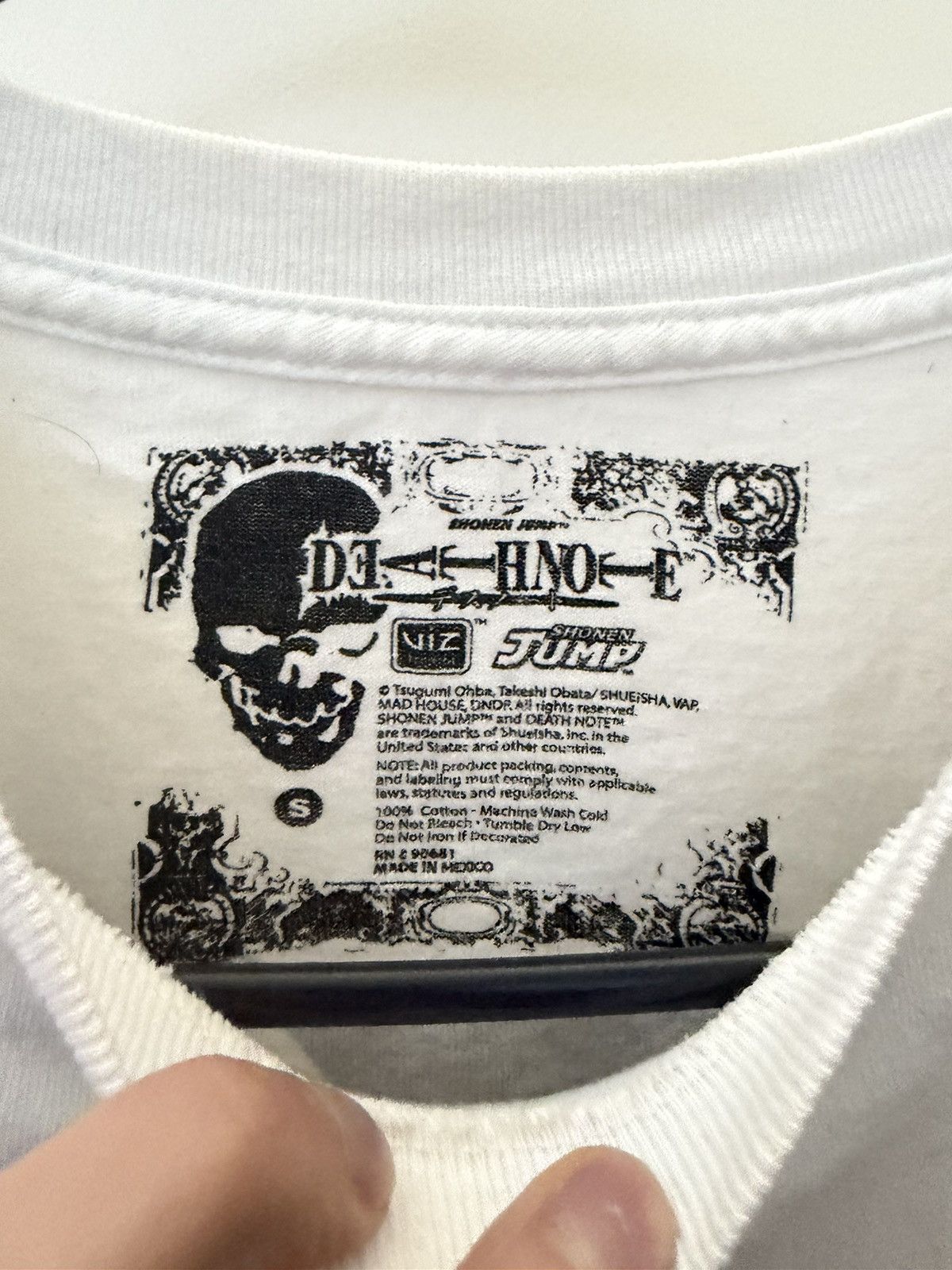 Anime Death Note L Lawliet Shirt/Tee Size US S / EU 44-46 / 1 - 3 Thumbnail
