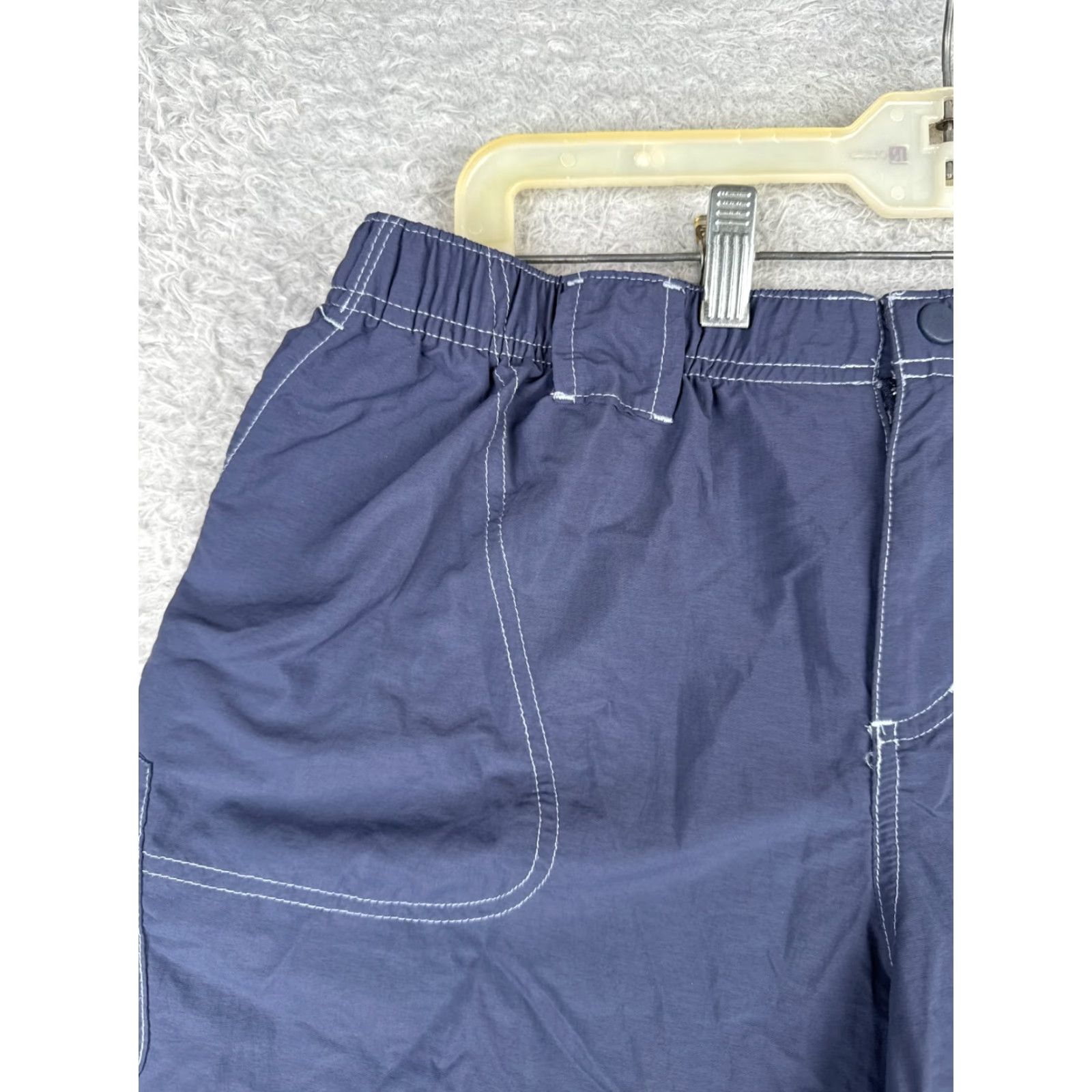 Vintage VINTAGE Columbia Women's Cargo Shorts Large Blue Sandy River Nylon Elastic Waist 34x6, Activewear Casual Travel Workout Size 36" / US 14 / IT 50 - 4 Thumbnail