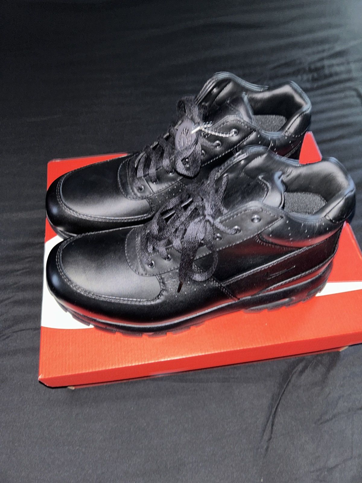 Nike Nike ACG Boots Black Size US 12 / EU 45 - 2 Thumbnail