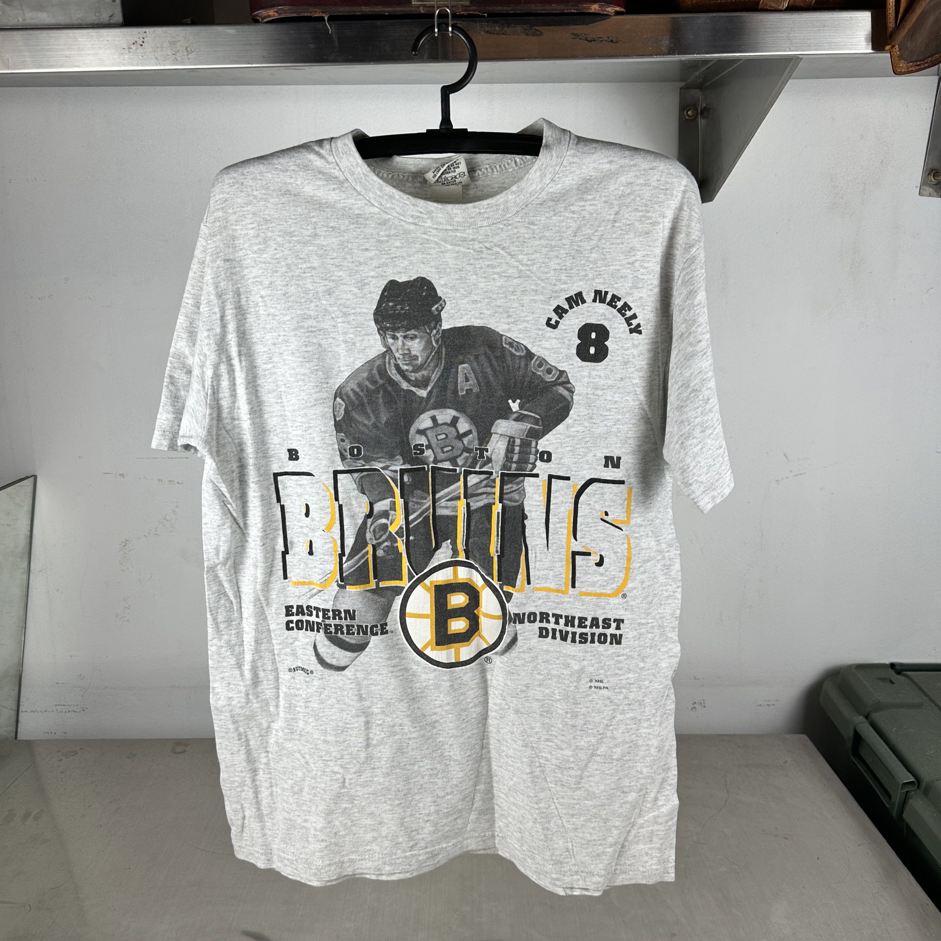 Vintage Vintage 90s Cam Neely Boston Bruins NHL Nutmeg T-shirt Size US L / EU 52-54 / 3 - 1 Thumbnail