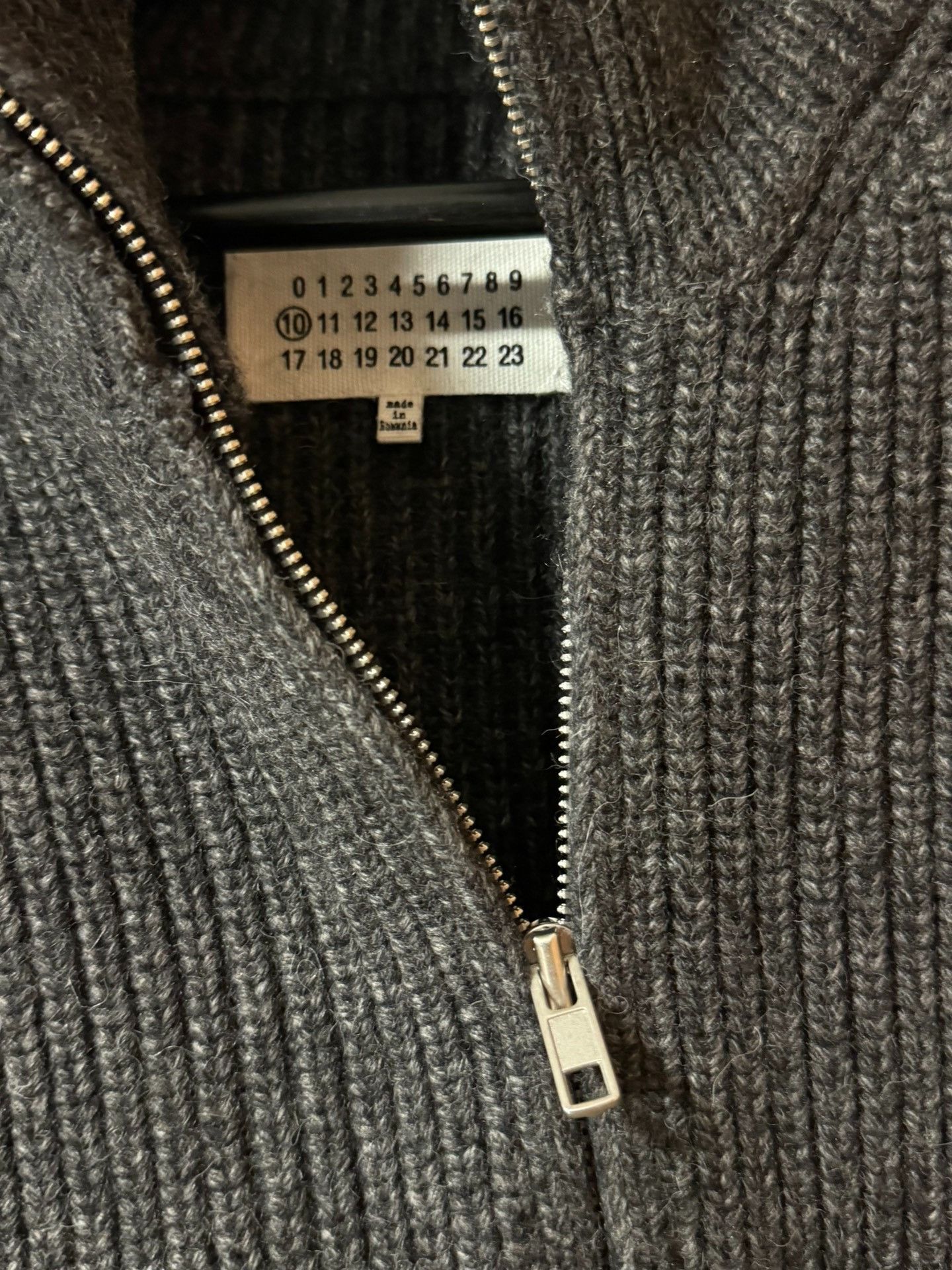 Maison Margiela Maison Margiela Zippered sweater 2501-Nextarrow Size US S / EU 44-46 / 1 - 4 Thumbnail