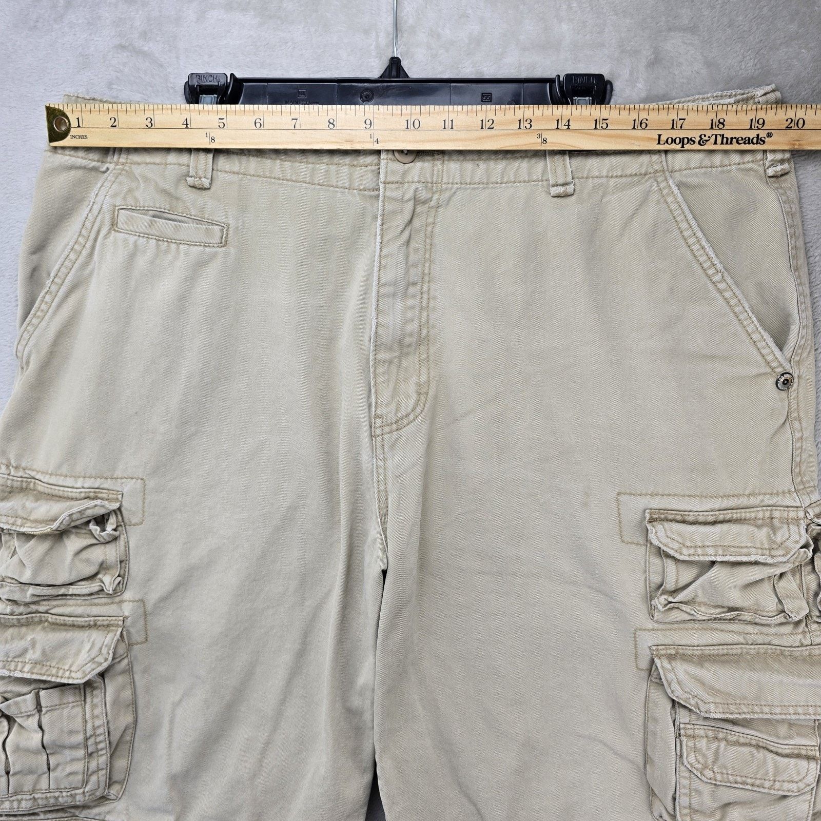 Other VTG Y2K Cargo Shorts Men's 38 Khaki Plugg Skater Baggy Size US 38 / EU 54 - 7 Thumbnail