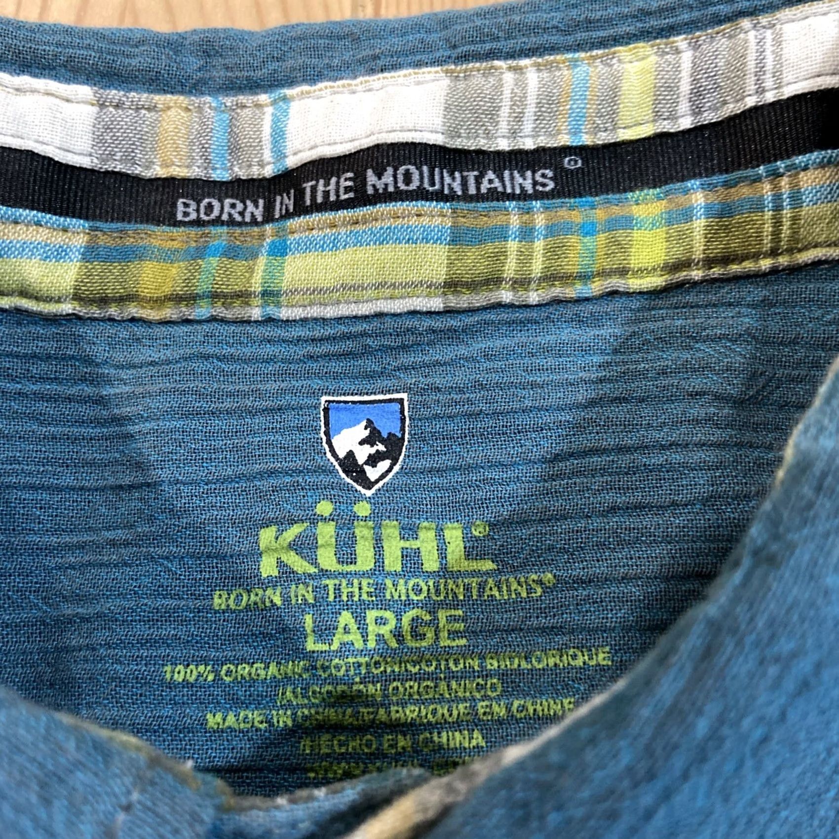Vintage Kuhl Button-Up Shirt Tour of Utah Embroidery EUC Blue L Mens Short Sleeve Pocketed Regular Fit Button-Up Shirt Size US L / EU 52-54 / 3 - 4 Thumbnail