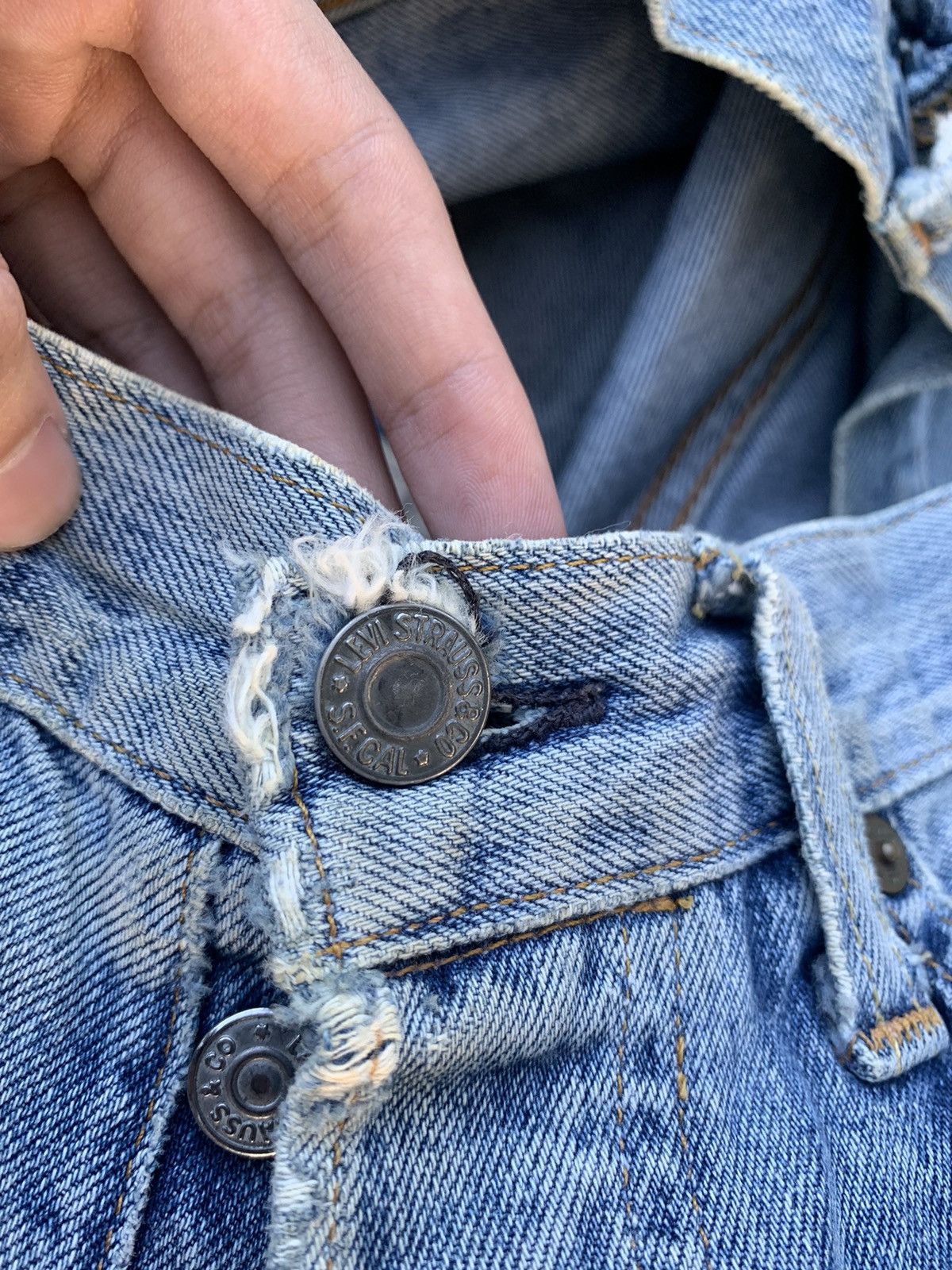 Levi's Levis Big E 501XX Made In Usa Selvedge Distressed denim Size US 30 / EU 46 - 16 Thumbnail