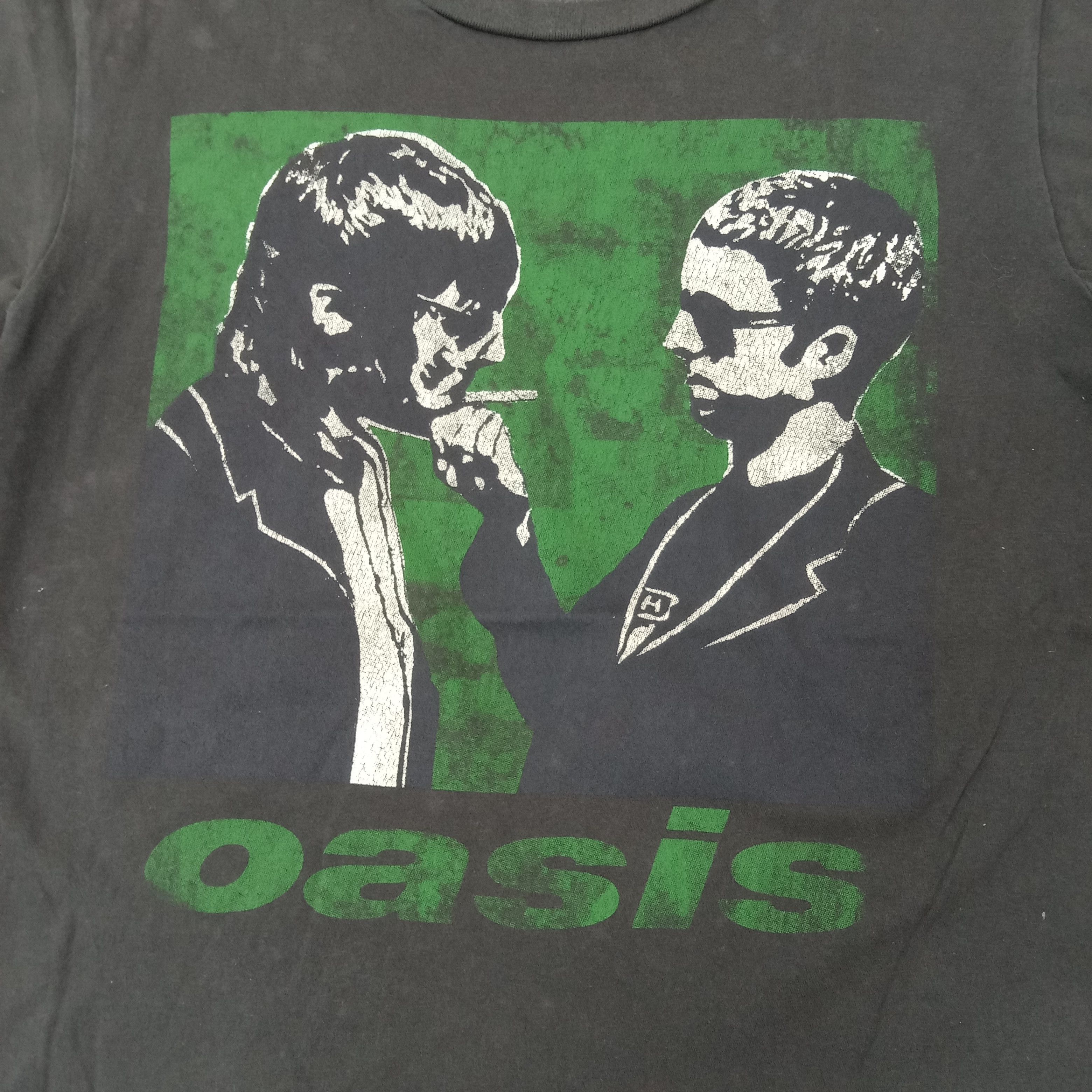 Band Tees Oasis American Rock Band 90's Tshirt C259N8 Size US S / EU 44-46 / 1 - 2 Thumbnail