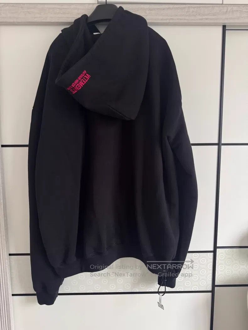 Vetements VETEMENTS German Tank Top Size US S / EU 44-46 / 1 - 4 Thumbnail