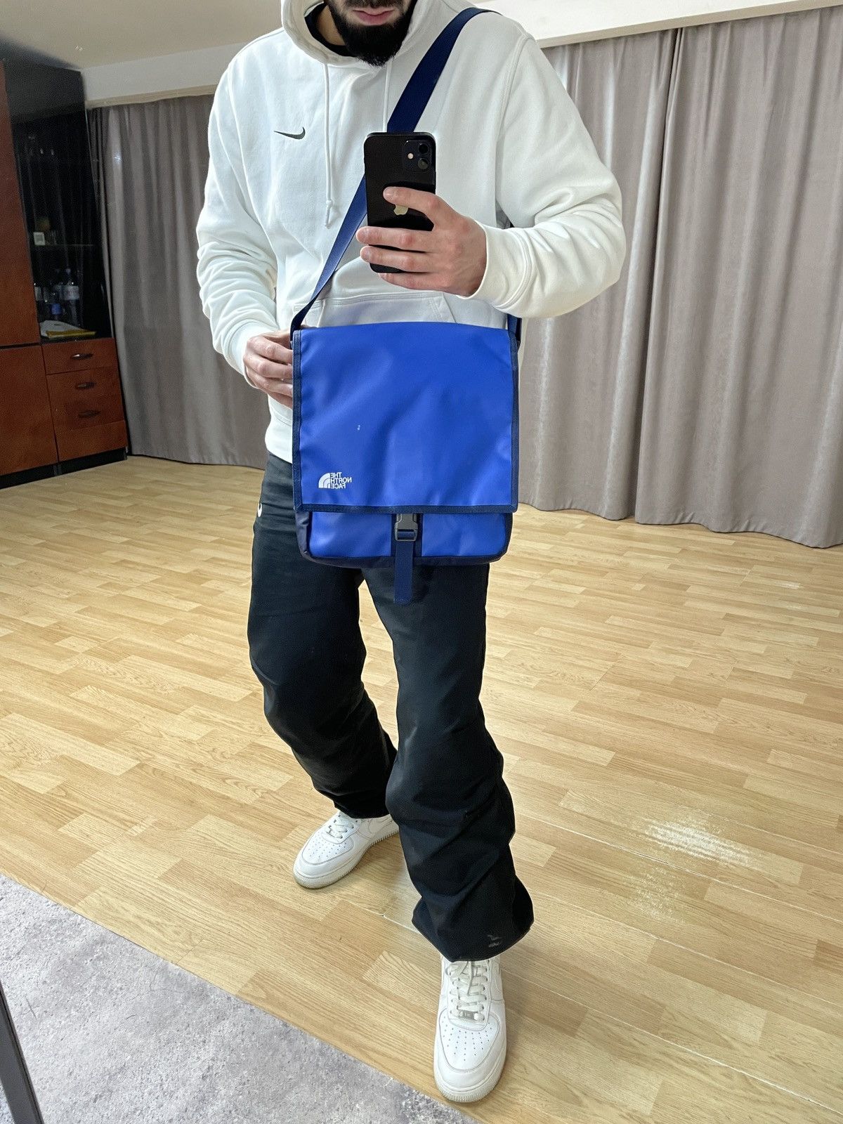 The North Face × Vintage Vintage The North Face Messenger Bag Y2K Sling Bag Drill Size ONE SIZE - 14 Thumbnail