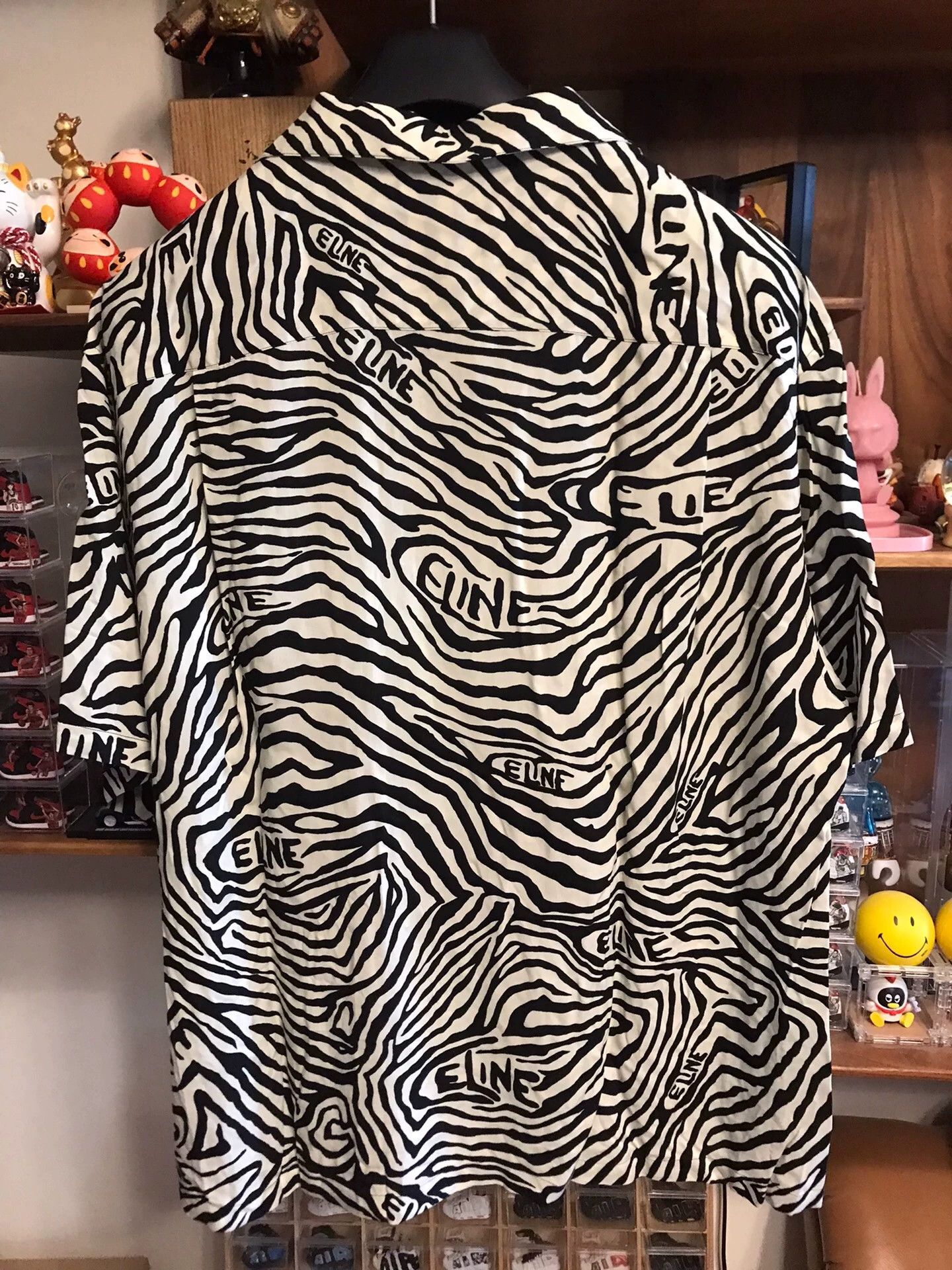 Celine Celine zebra print lettering short-sleeve shirt 40 Size US XXS / EU 40 - 2 Thumbnail