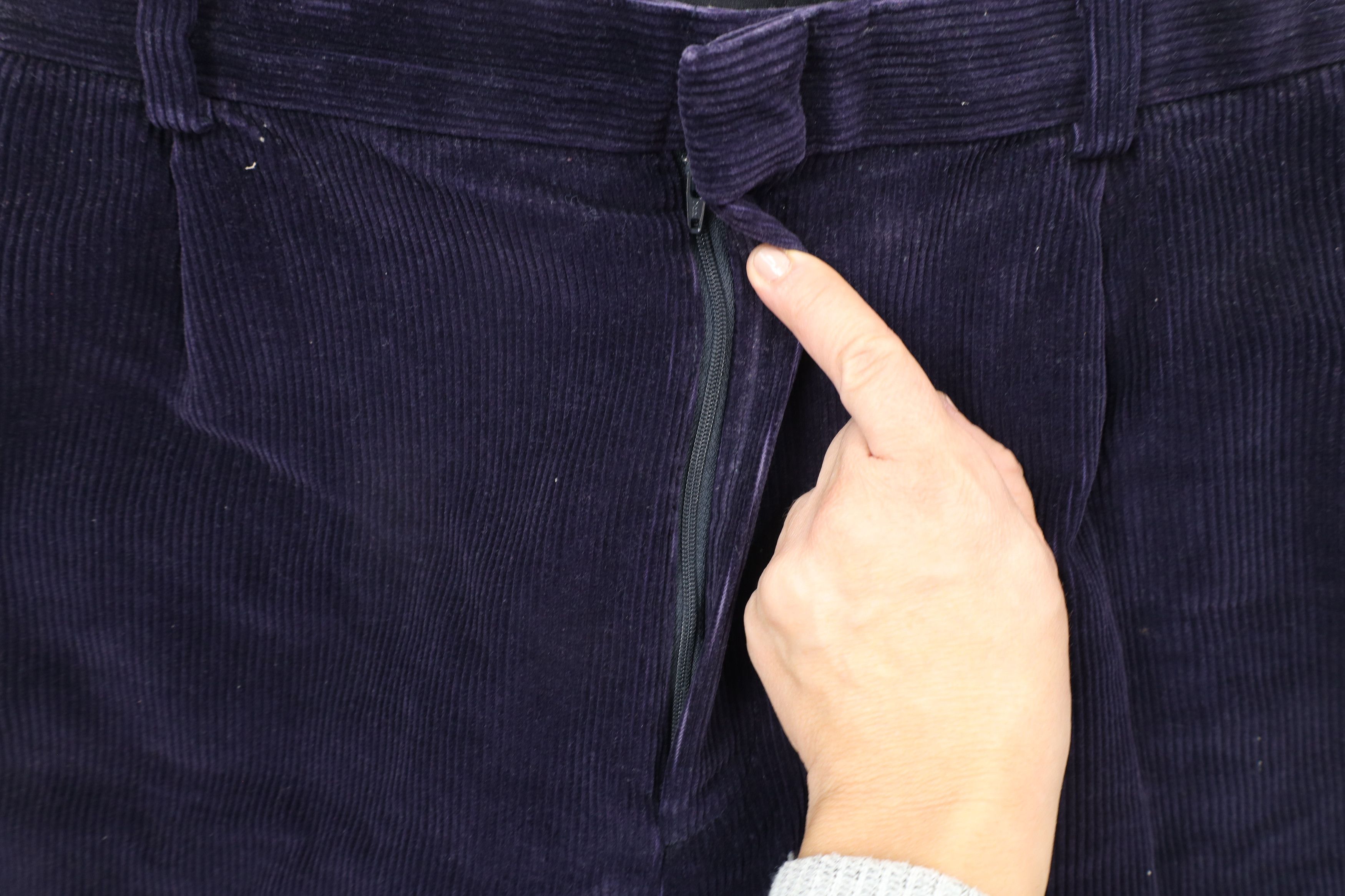 Lands' End × Vintage Vintage 90s Lands End Pleated Wide Leg Corduroy Chino Pants Size US 38 / EU 54 - 5 Thumbnail