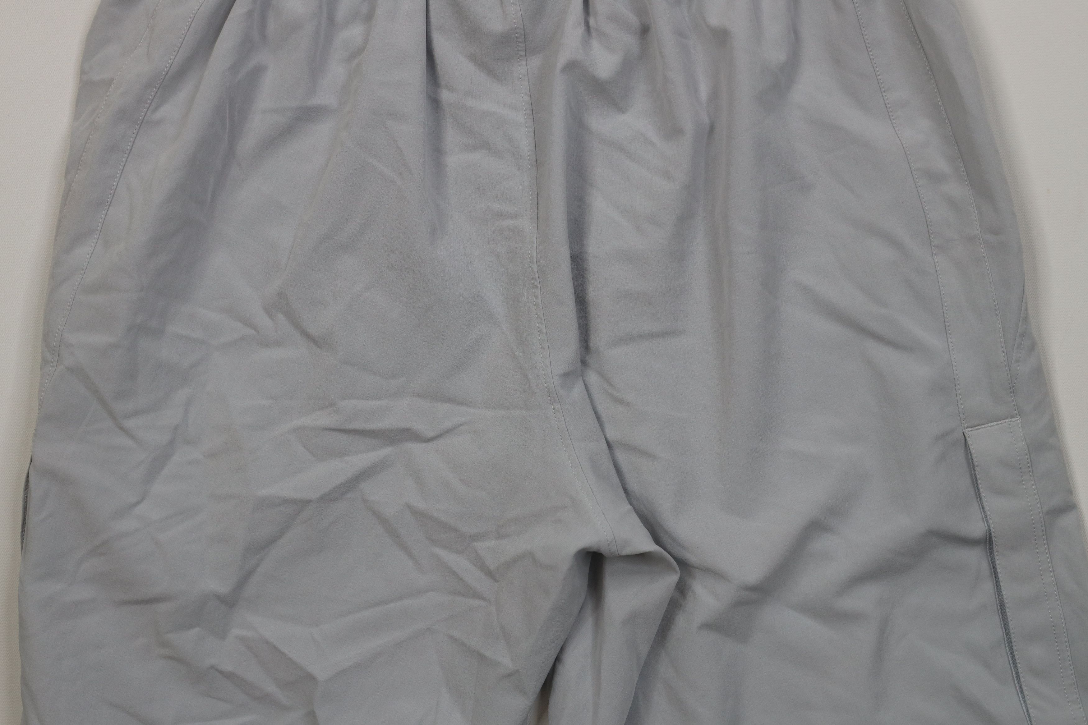 Under Armour Under Armour HeatGear Above Knee Running Gym Shorts Gray Size US 30 / EU 46 - 12 Thumbnail