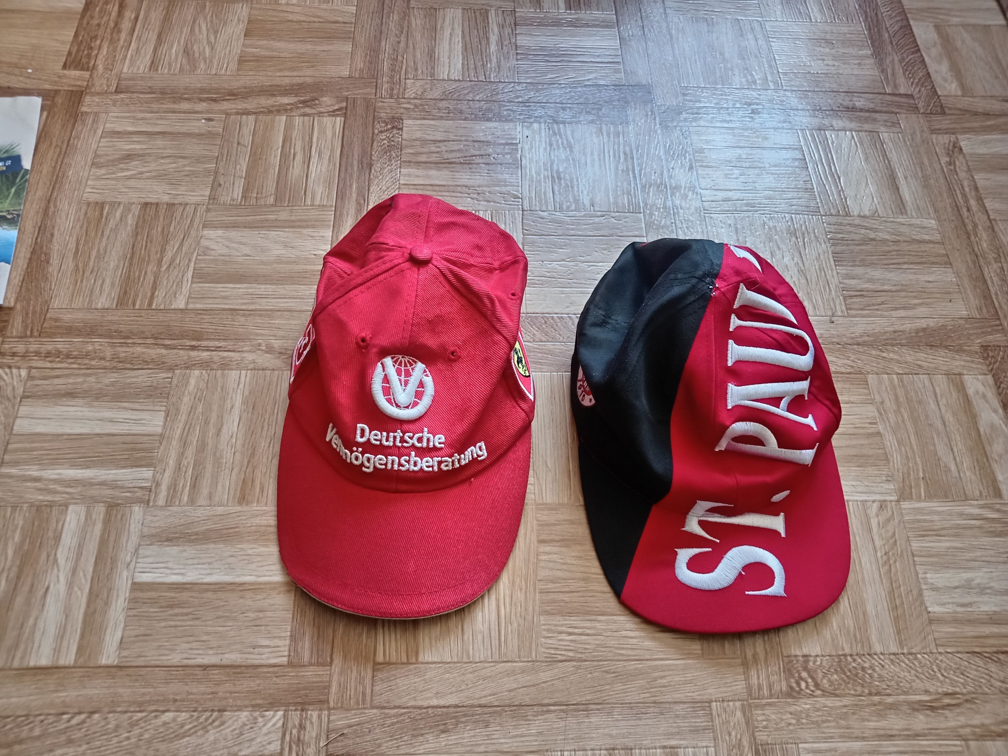 Ferrari Cap vintage Michael Schumacher vintage dekra Size 42 - 1 Thumbnail