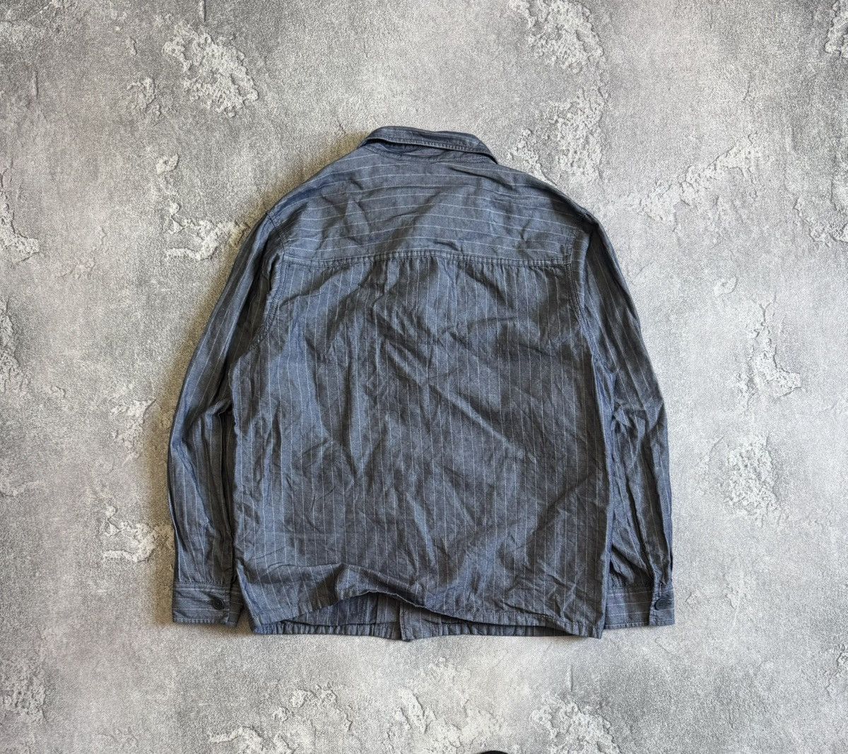 Uniqlo Uniqlo M striped button up overshirts shirt casual Size US M / EU 48-50 / 2 - 12 Thumbnail