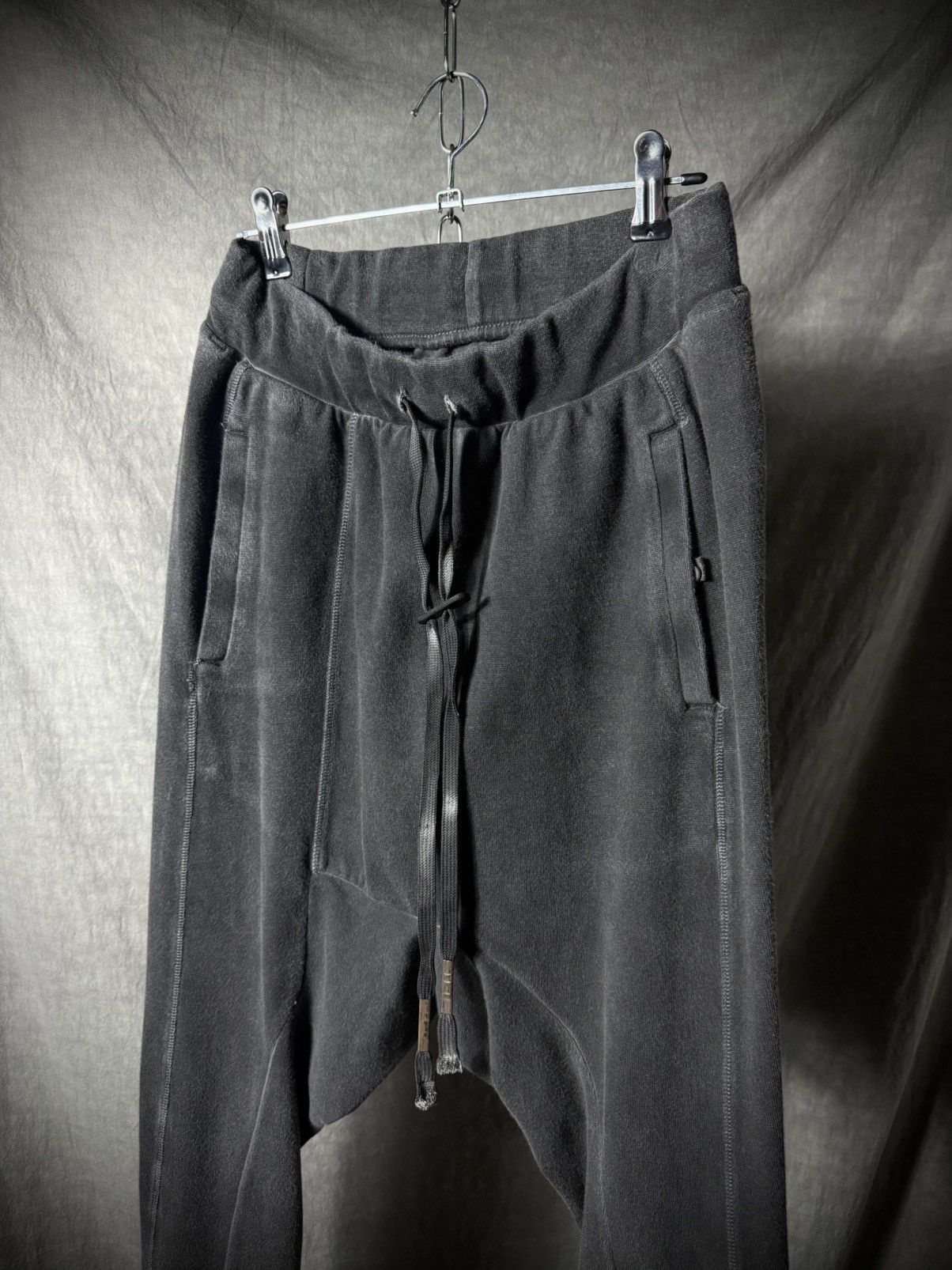 Boris Bidjan Saberi Boris Bidjan Saberi AW16 LONGJOHN2 Resin Dyed Joggers Size US 29 - 2 Thumbnail