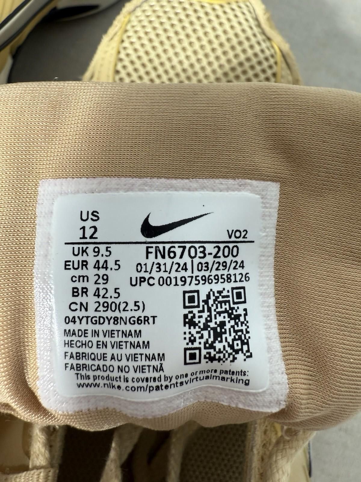 Nike Size Woman 12 , Men 10.5 - Nike V2K Run Sesame W Size US 12 / IT 42 - 7 Thumbnail