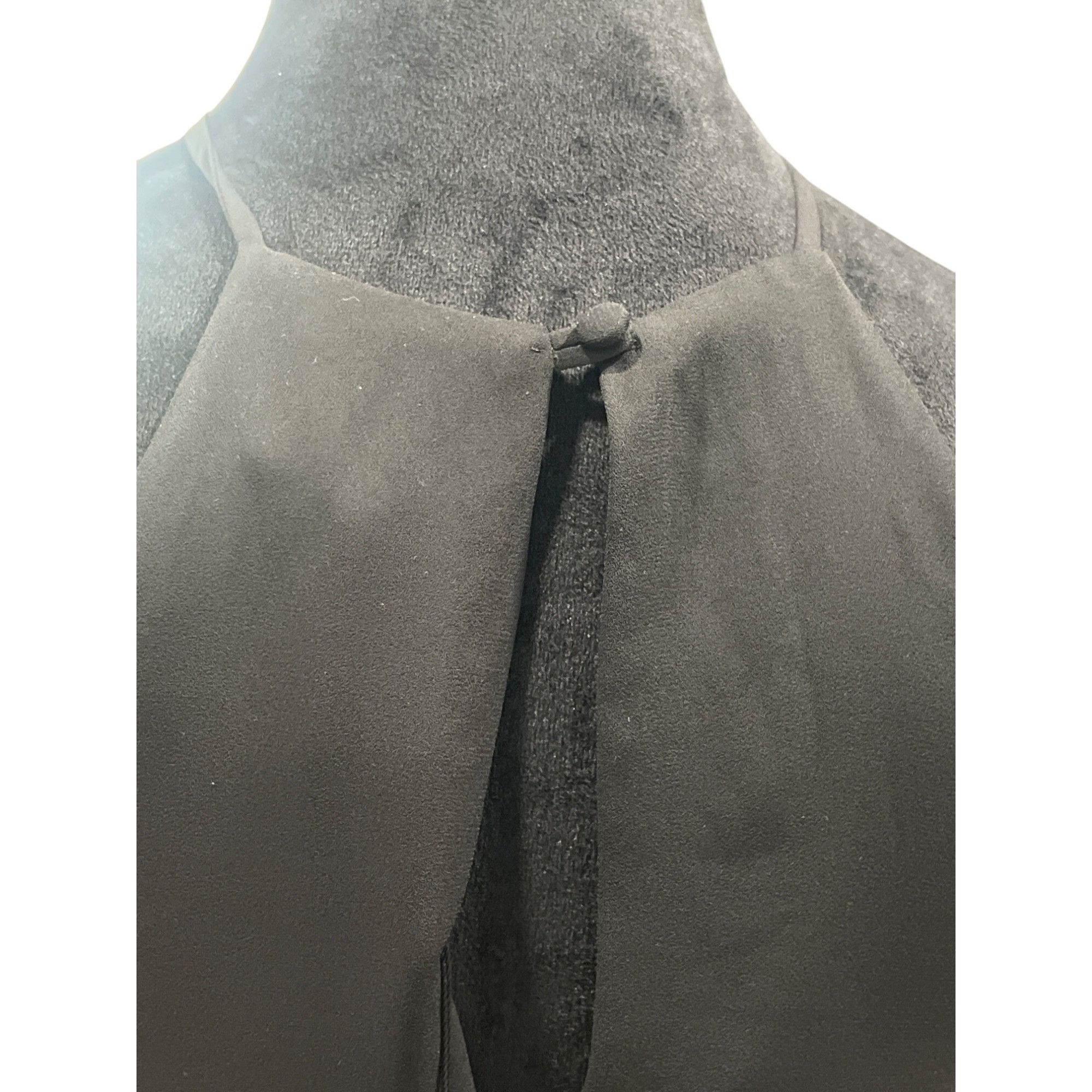 Krisa Asymmetrical Ruffle Halter Black KRISA NWT Size XS Retai Size XS / US 0-2 / IT 36-38 - 7 Thumbnail