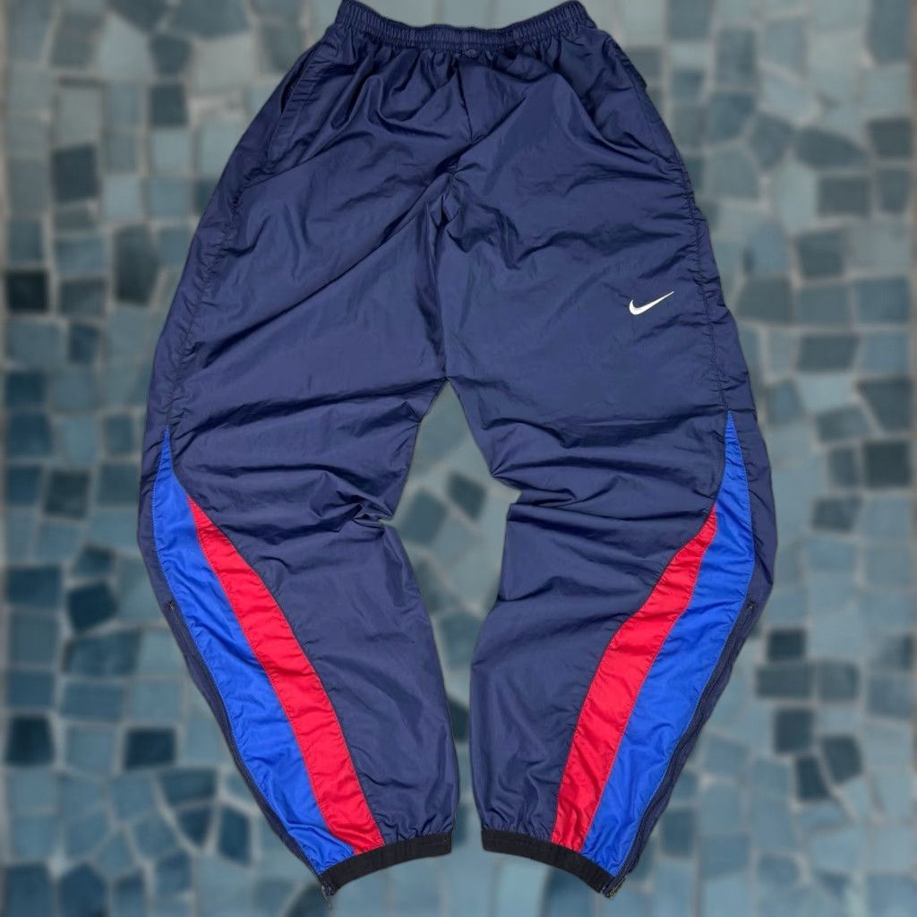 Nike VINTAGE Nike Track Pants Womens XL USA Made Blue Taper Jogger 90s Sweatpants Size 40" / US 18 - 1 Thumbnail