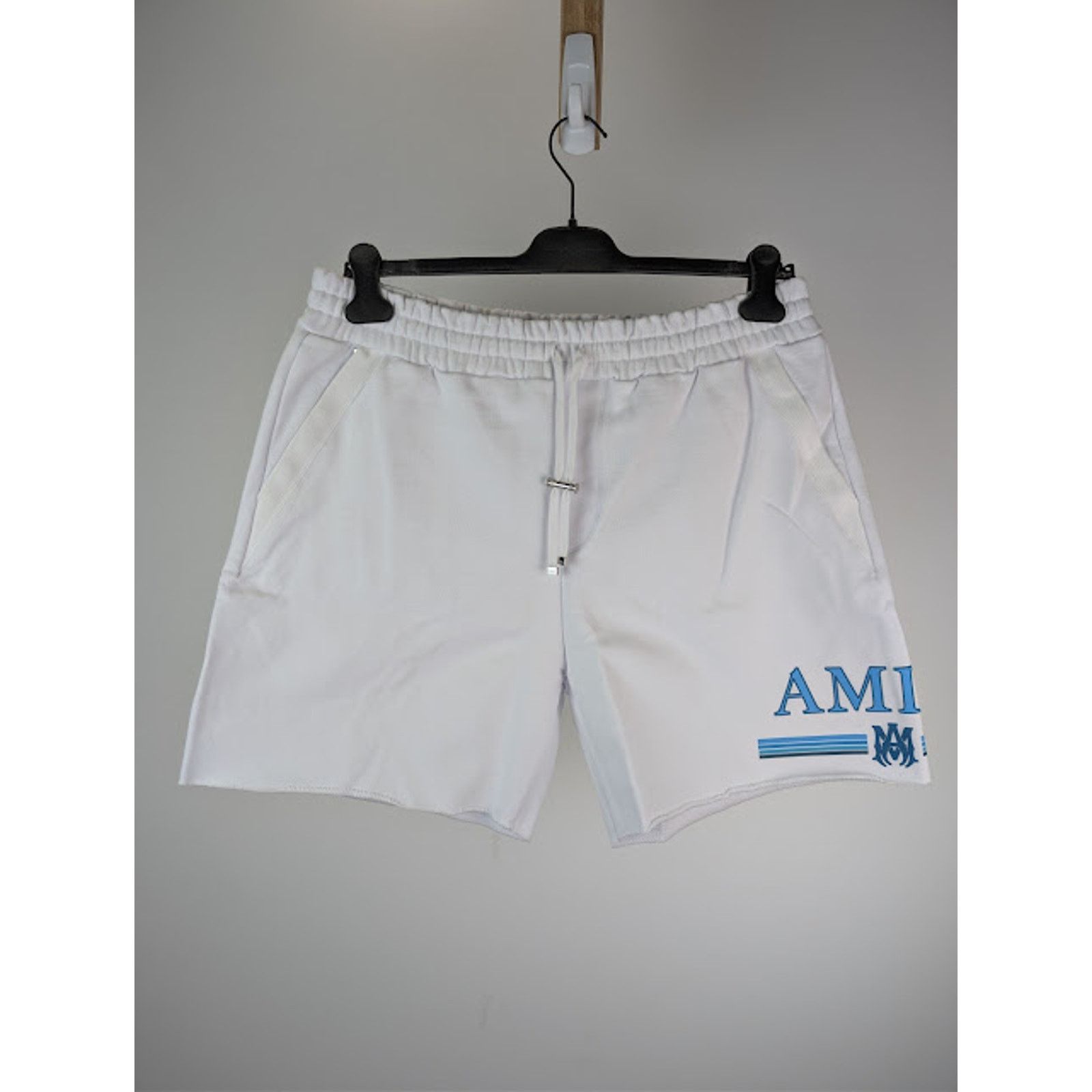 Amiri o1rshd1 MA Bar Watercolor Logo Short in White Size US 30 / EU 46 - 1 Thumbnail