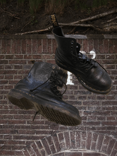 Dr. Martens Dr. Martens Women's Size 36 Boots Leather Black Size US 6 / IT 36 - 1 Thumbnail