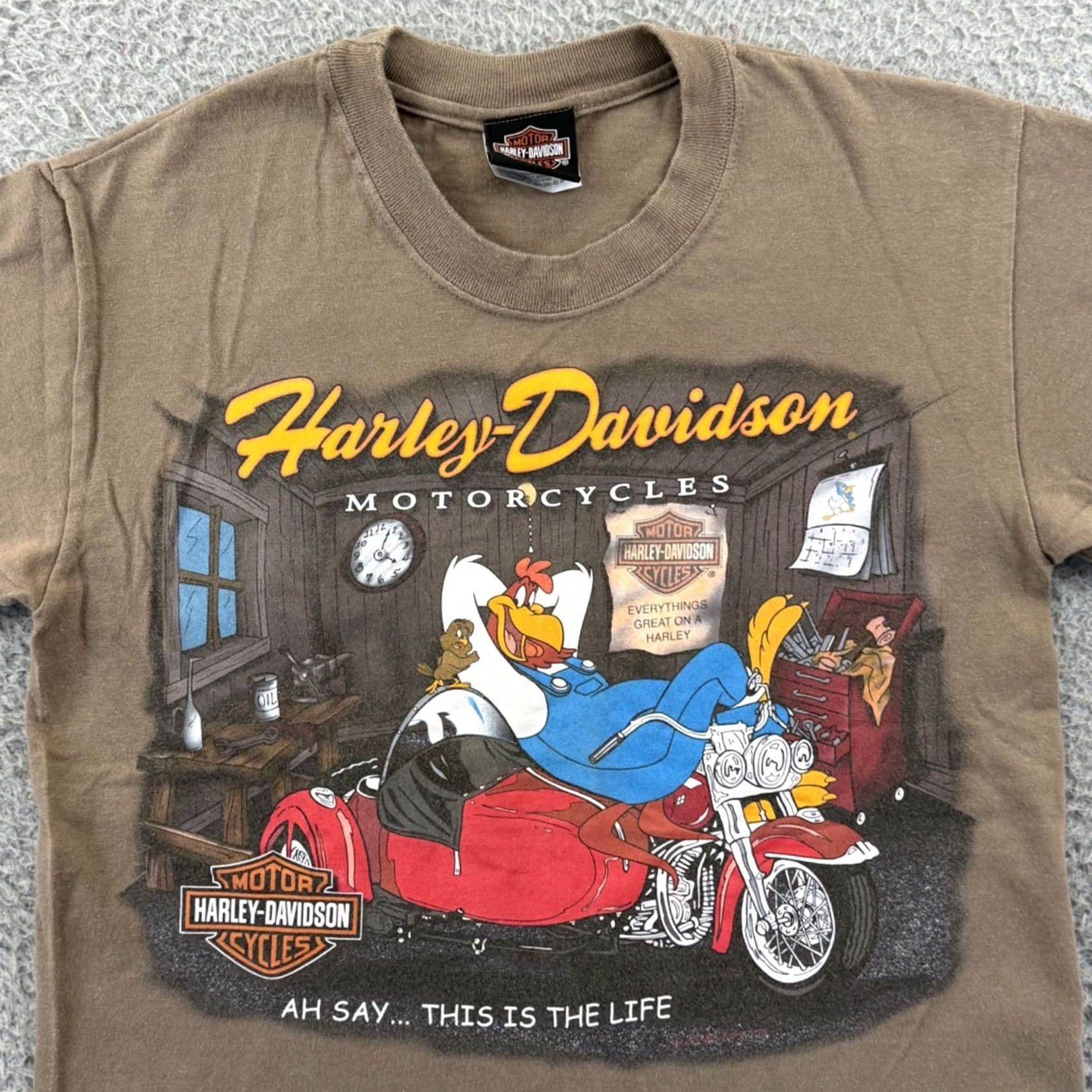 Harley Davidson VINTAGE Harley-Davidson Shirt Adult Small Brown Foghorn Leghorn Looney Tunes USA T-Shirt Mens Size US S / EU 44-46 / 1 - 3 Thumbnail