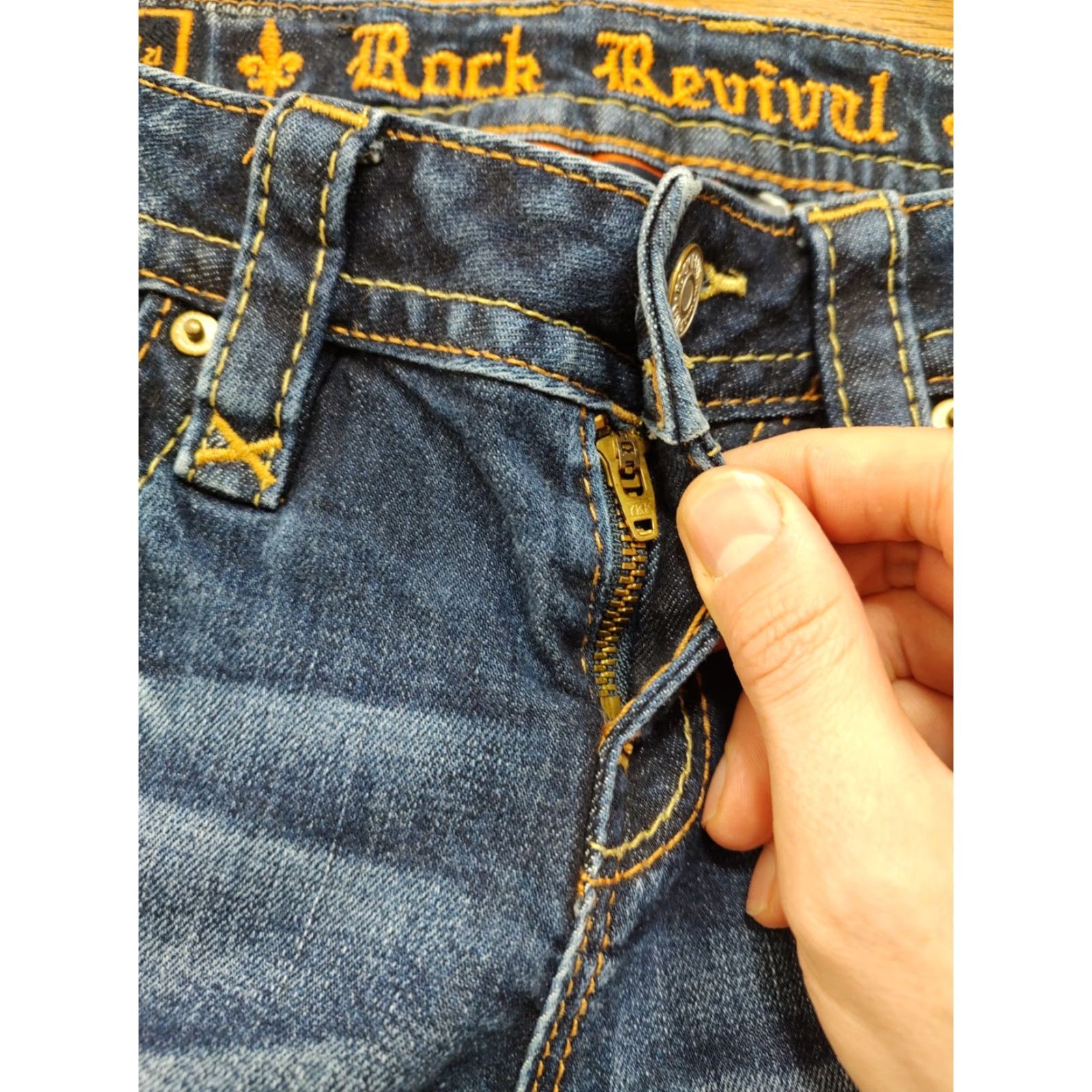 Rock Revival Jeans Womens Skinny 27 Inseam 29 Denim Blue 5-Pocket Zip Low Rise Cowboy Logo 90s
