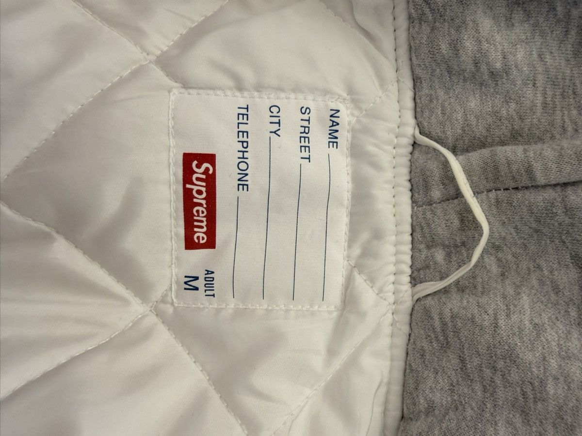 Supreme Supreme Hooded Twill Varsity Jacket M White Size US M / EU 48-50 / 2 - 4 Thumbnail