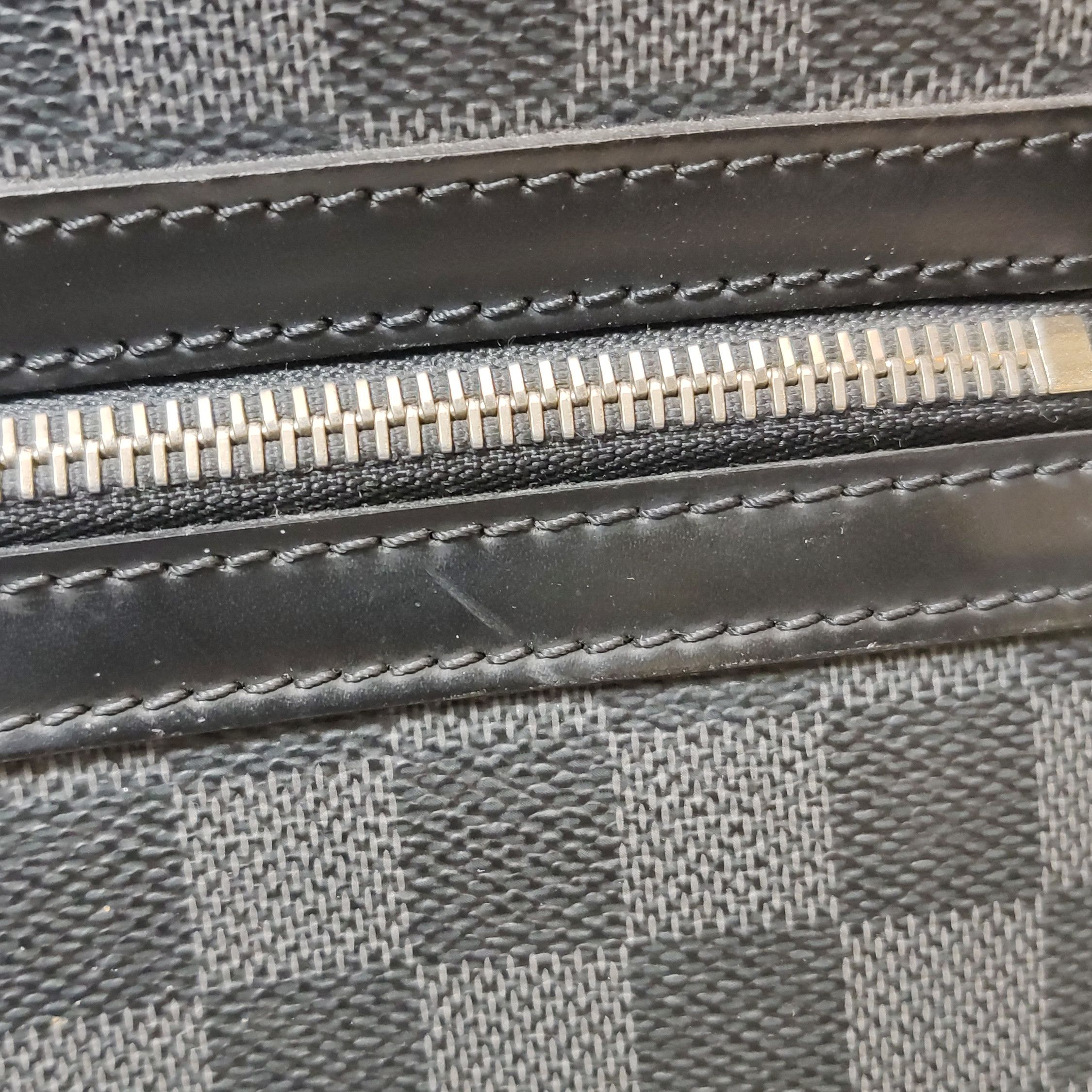 Louis Vuitton Louis Vuitton (LV) Porte-Documents leather checkerboard han Size ONE SIZE - 6 Thumbnail