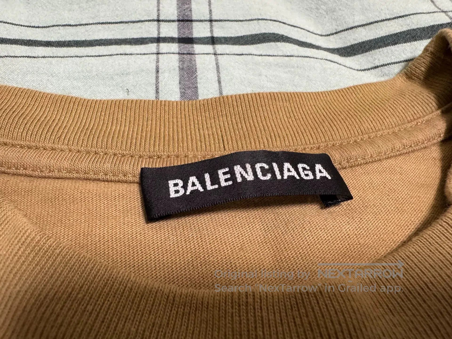 Balenciaga balenciaga khaki logo tee short sleeve shirt. Size US L / EU 52-54 / 3 - 2 Thumbnail