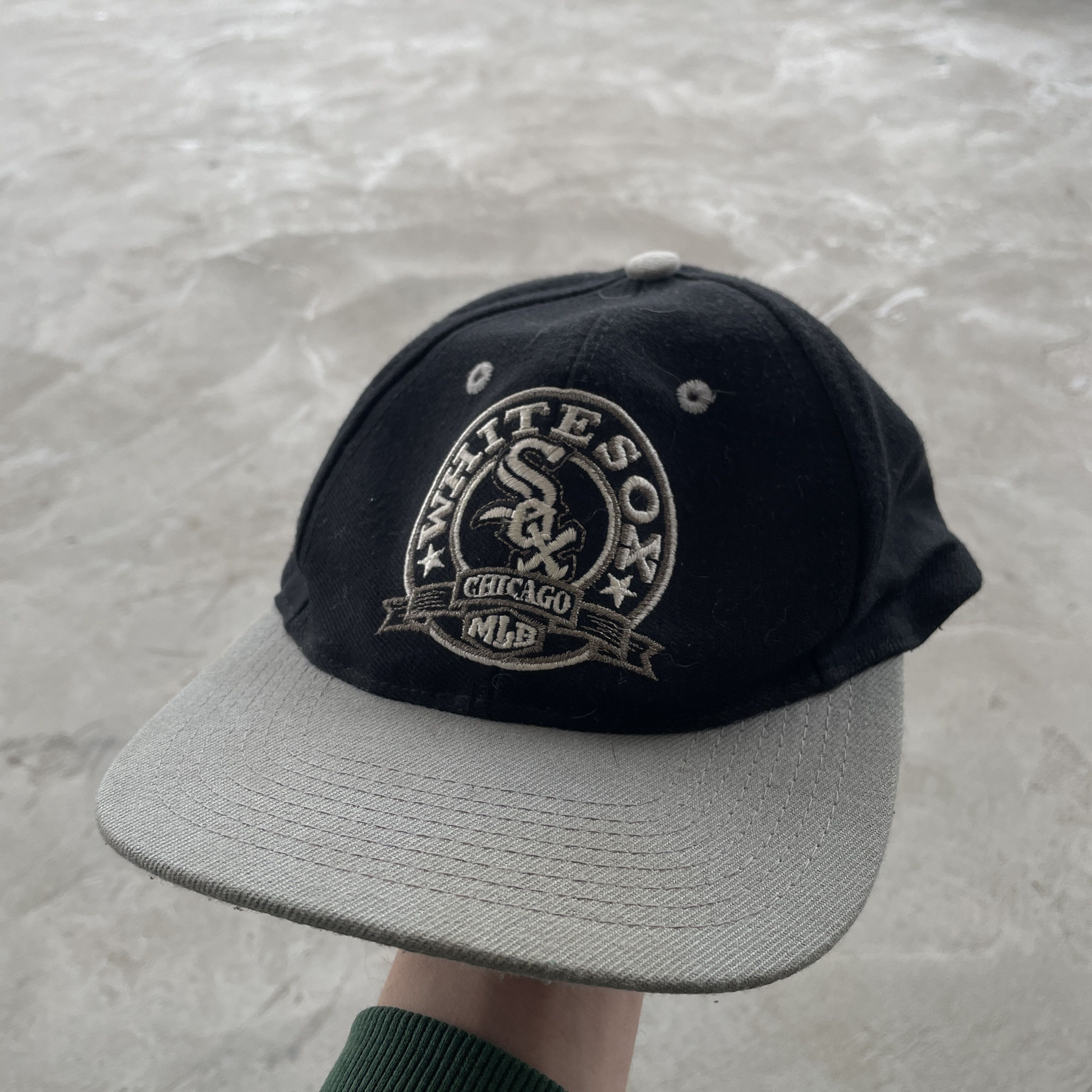MLB Vintage Chicago White Sox MLB Snapback Hat Two Tone Black Size ONE SIZE - 1 Thumbnail