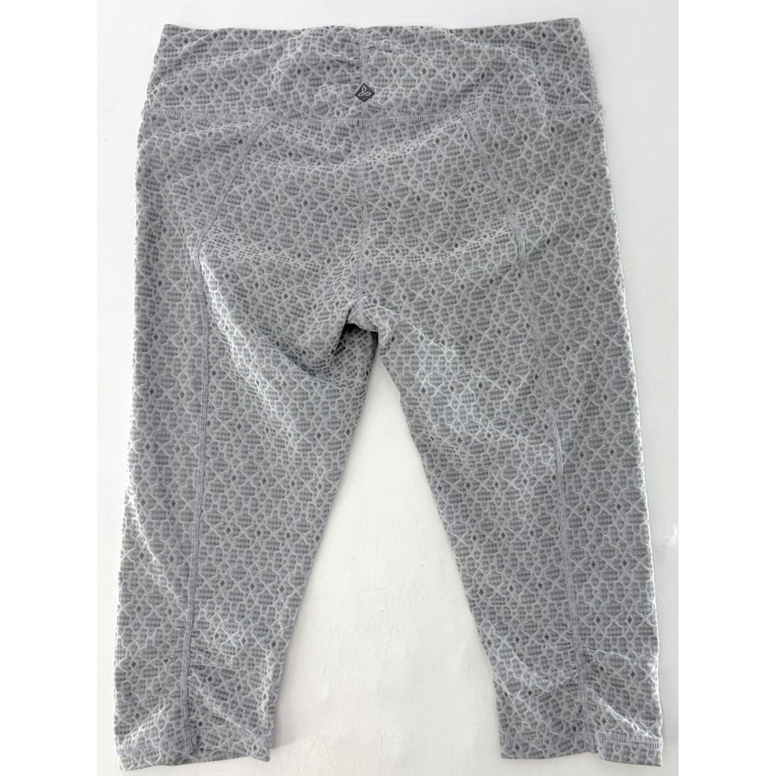 Prana prAna Gray Textured Patterned Cropped Capri Yoga Pants Activewear Sz M Boho Women Size 32" / US 10 / IT 46 - 7 Thumbnail