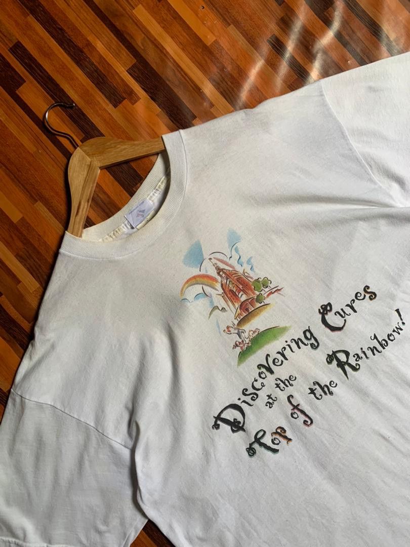 Vintage e30 Vintage 90s University DISCOVERING CURES TOP OF Size US L / EU 52-54 / 3 - 9 Thumbnail