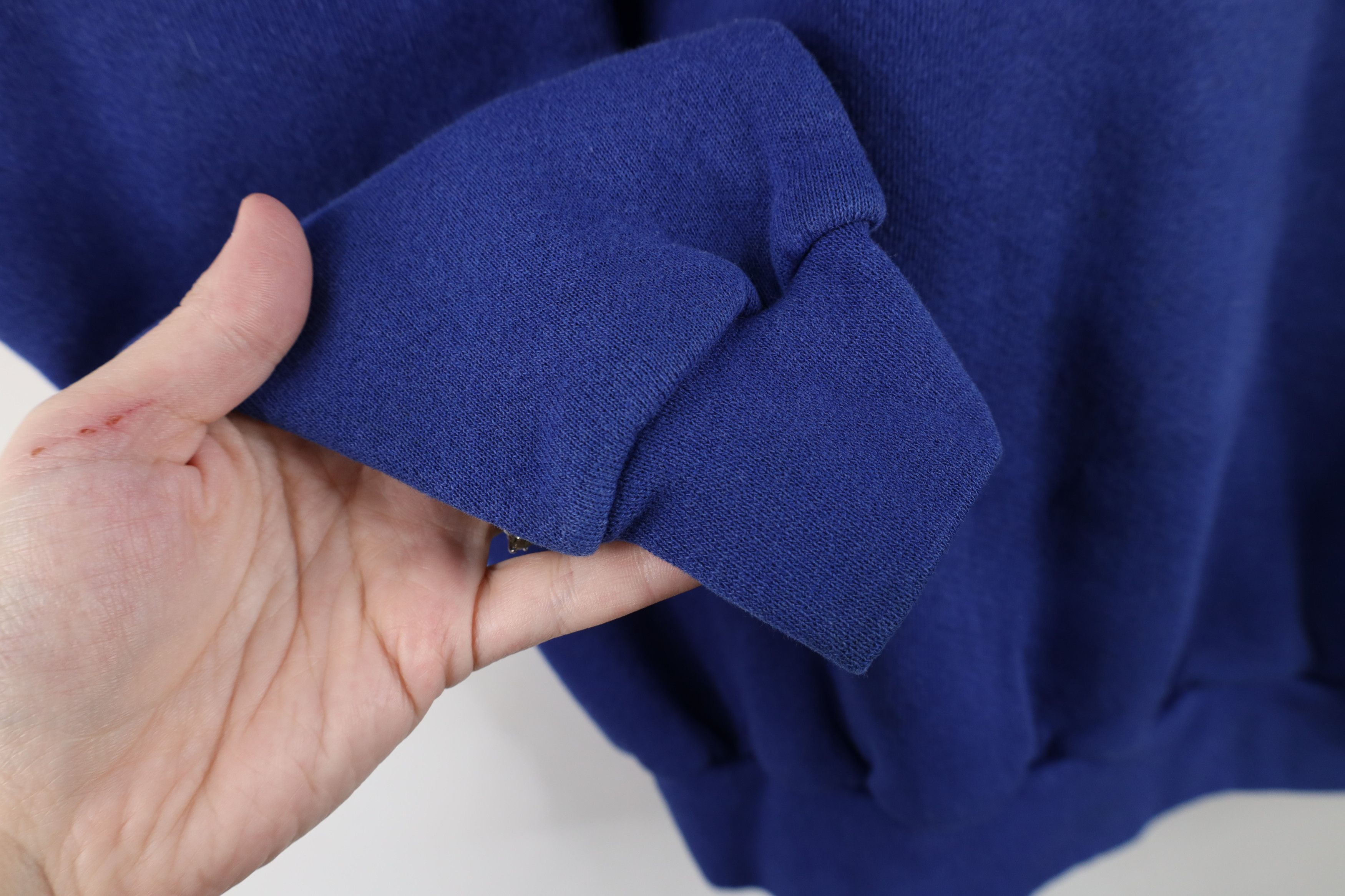 Vintage Vintage 90s Bike Blank Crewneck Sweatshirt Royal Blue USA Size US M / EU 48-50 / 2 - 8 Thumbnail