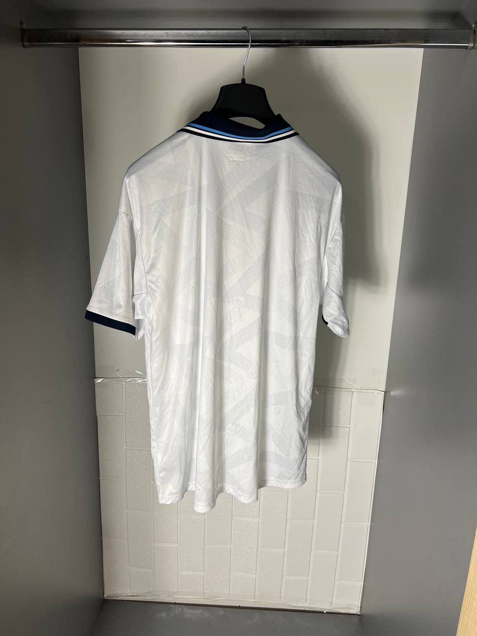 Vintage VINTAGE CLASSICOS DE FUTEBOL ENGLAND RUGBY SOCCER JERSEY Y2K Size US M / EU 48-50 / 2 - 6 Thumbnail