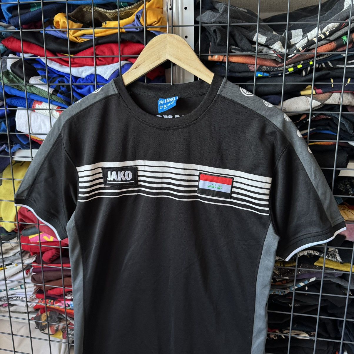 Other Jako Iraq Soccer Jersey Size US L / EU 52-54 / 3 - 4 Thumbnail
