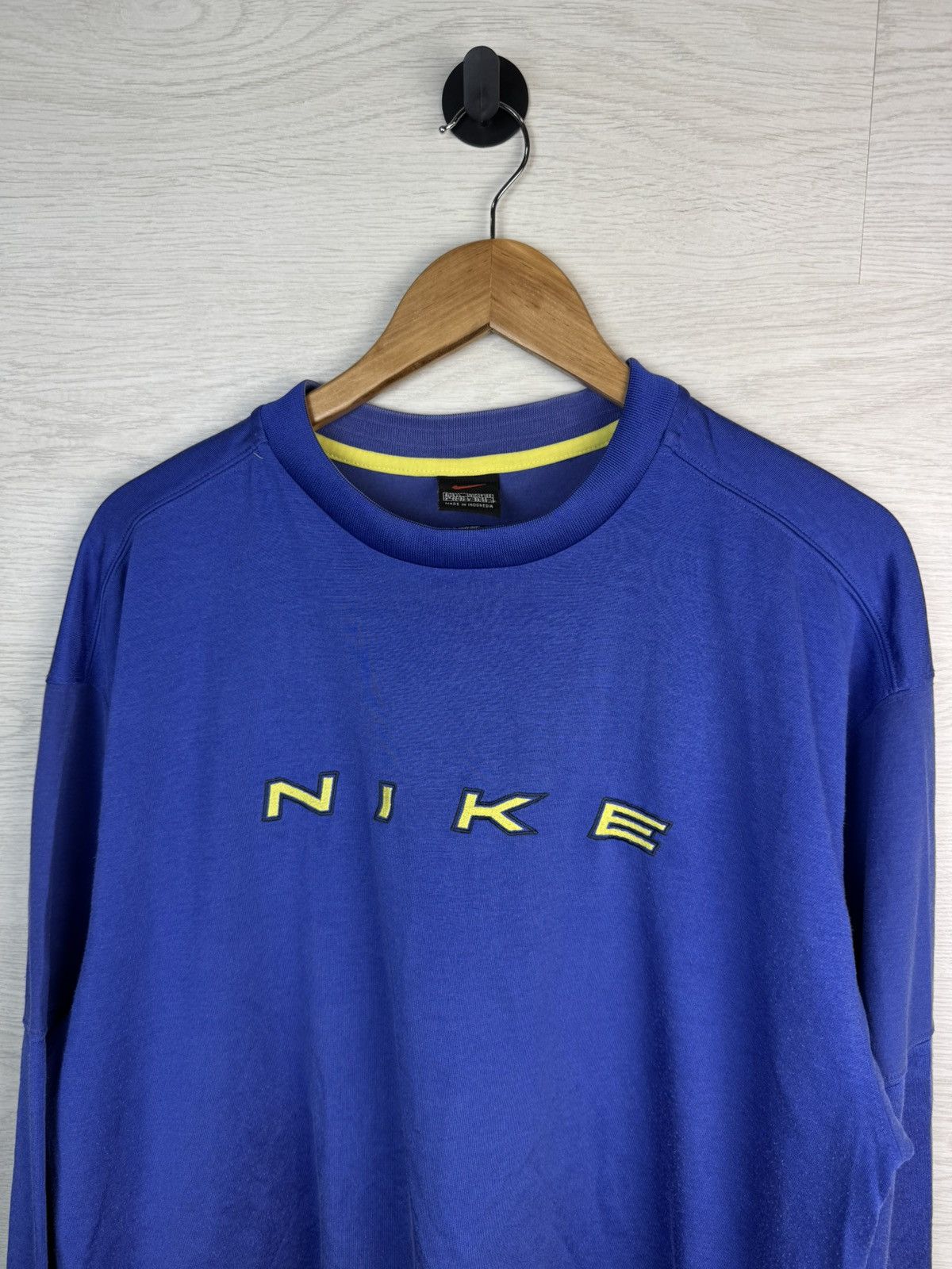 Nike Nike Long Sleeve Shirt Blue Yellow Logo Size US XL / EU 56 / 4 - 2 Thumbnail