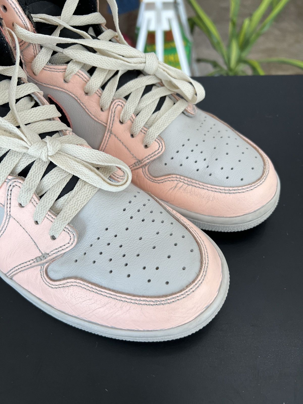Jordan Brand × Nike Air Jordan 1 Defiant NYC to Paris Sz. 10.5 (2019) Size US 10.5 / EU 43-44 - 7 Thumbnail