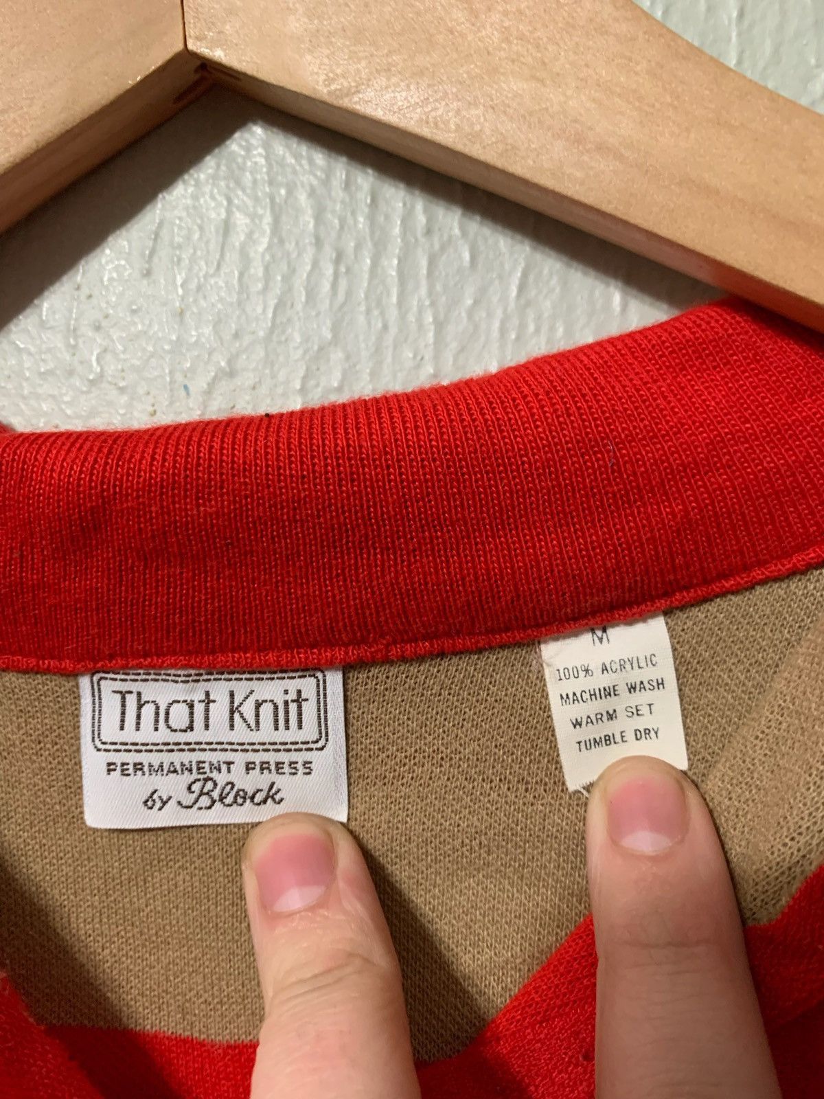 Vintage Vintage Red Tan Stripe Quarterzip Hooded Knit Sweater Size US M / EU 48-50 / 2 - 1 Thumbnail