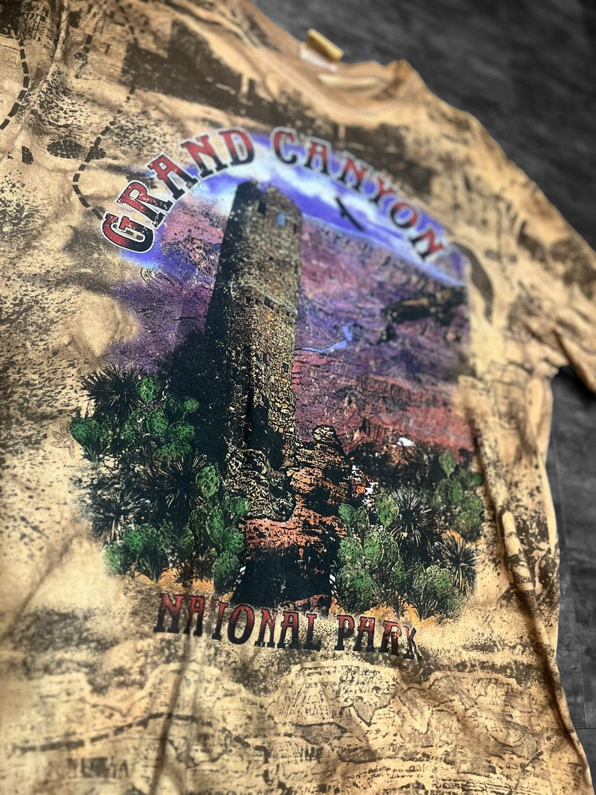 Vintage Vintage Graphic Tshirt Size US M / EU 48-50 / 2 - 2 Thumbnail