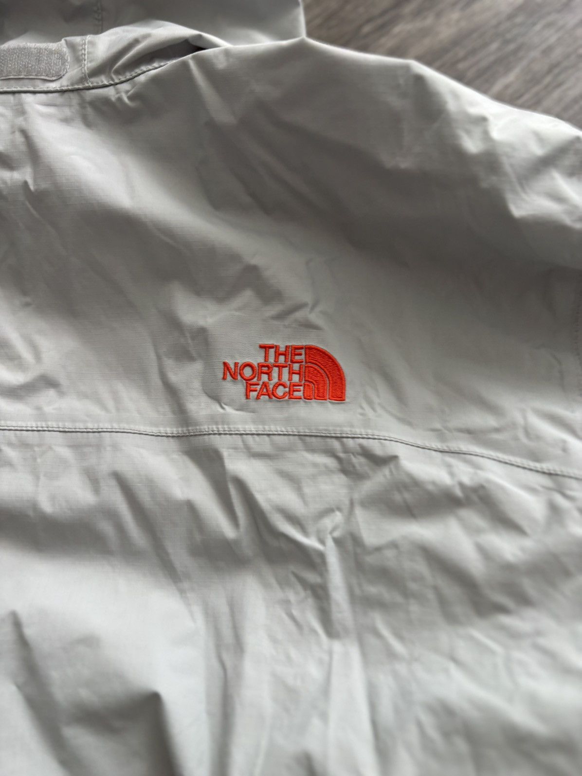 The North Face Light TNF jacket Size US L / EU 52-54 / 3 - 8 Thumbnail