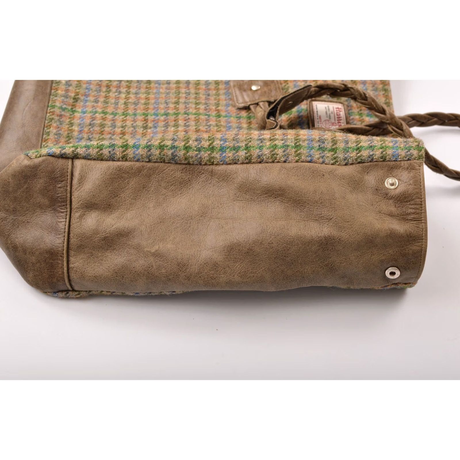 Harris Tweed Harris Tweed Tote Hand Bag Plaid Womens Tote Harris Tweed Multicolor Wool Exterior Material Tweed Plaid Tote Hand Bag Womens Harris Tweed Plaid Size ONE SIZE - 5 Thumbnail